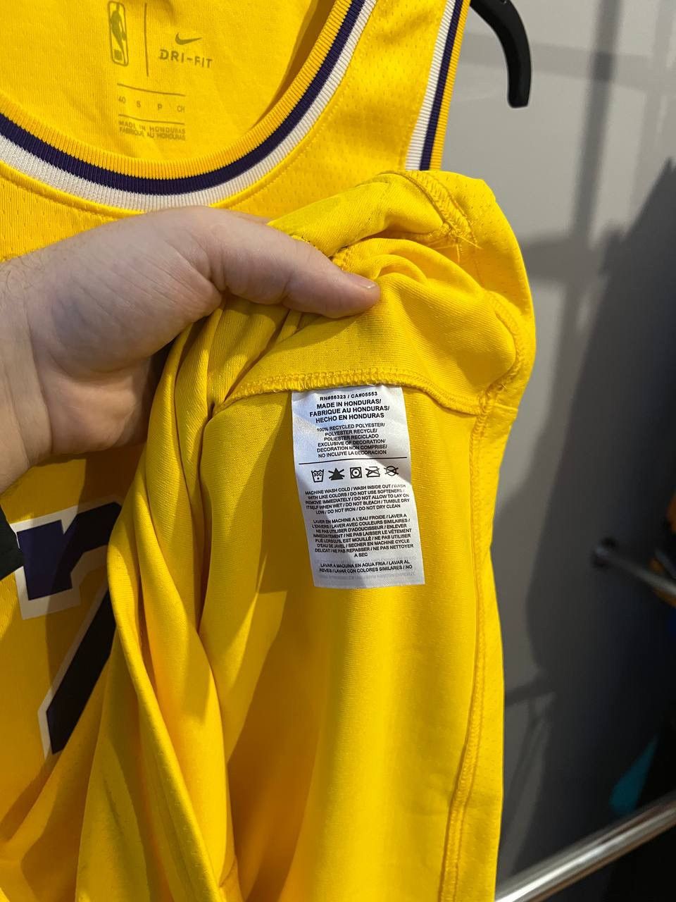 NBA 2020 LOS ANGELES LAKERS #23 JAMES LEBRON BASKETBALL JERSEY S Size US S / EU 44-46 / 1 - 9 Thumbnail