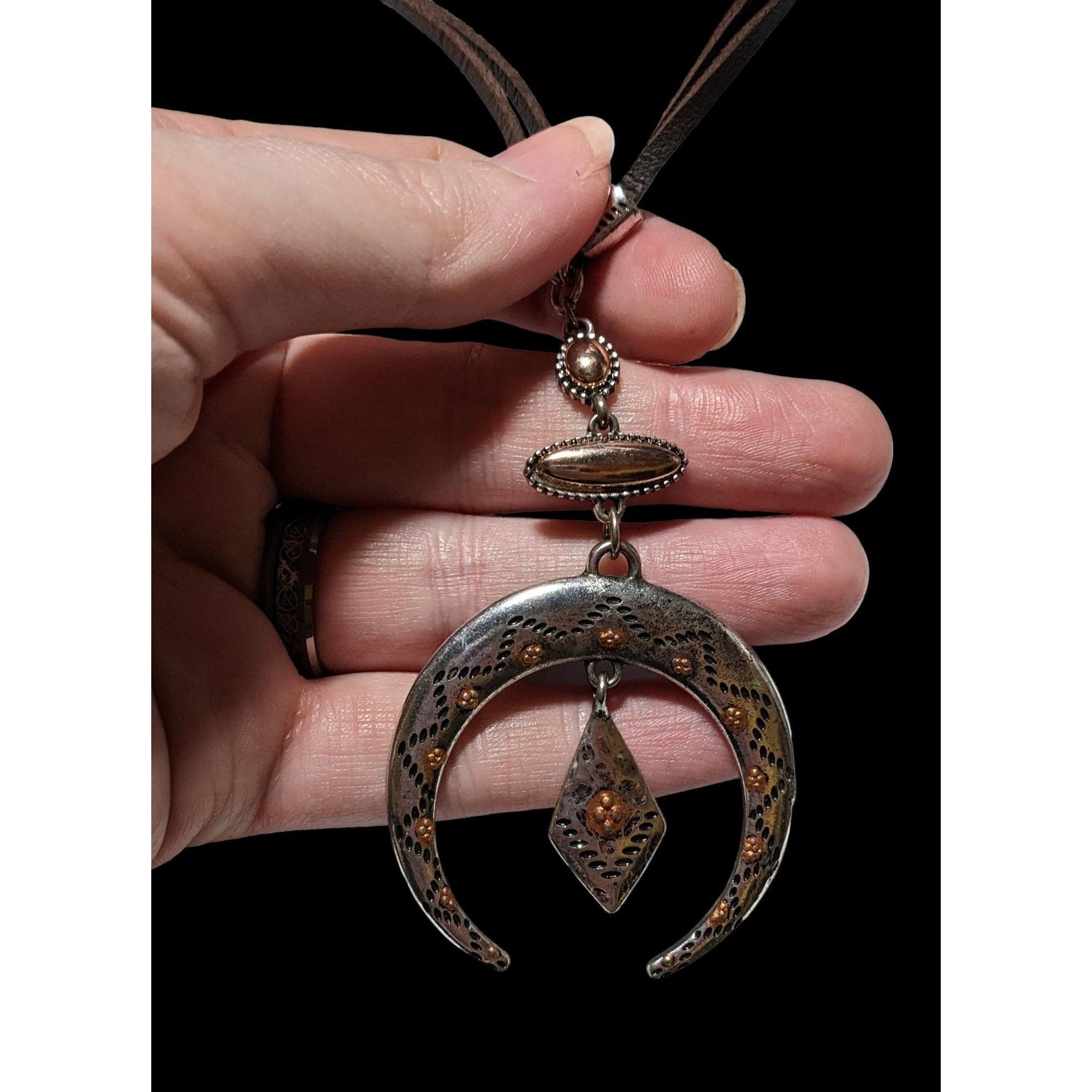 Other Southwestern Style Metallic Moon Pendant Necklace Size ONE SIZE - 4 Thumbnail