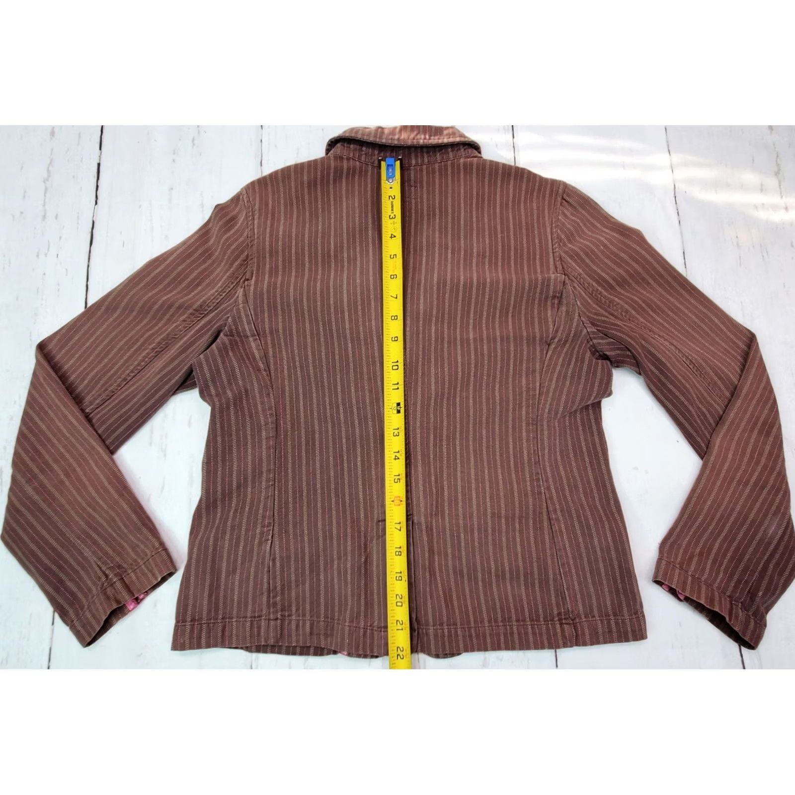 American Eagle Outfitters American Eagle Outfitters Blazer Jacket Women’s L Brown Vertical Stripes - 2-Button, Casual, Vintage? Size L / US 10 / IT 46 - 7 Thumbnail