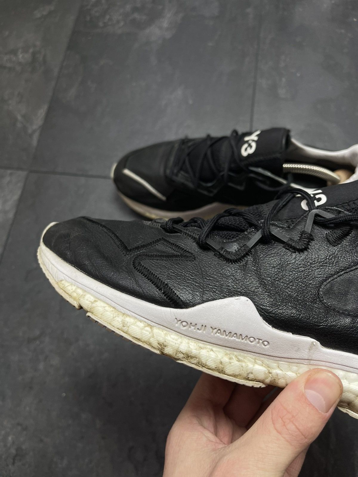 Adidas × Vintage × Yohji Yamamoto Vintage adidas y-3 low top leather sneakers Size US 9 / EU 42 - 9 Thumbnail