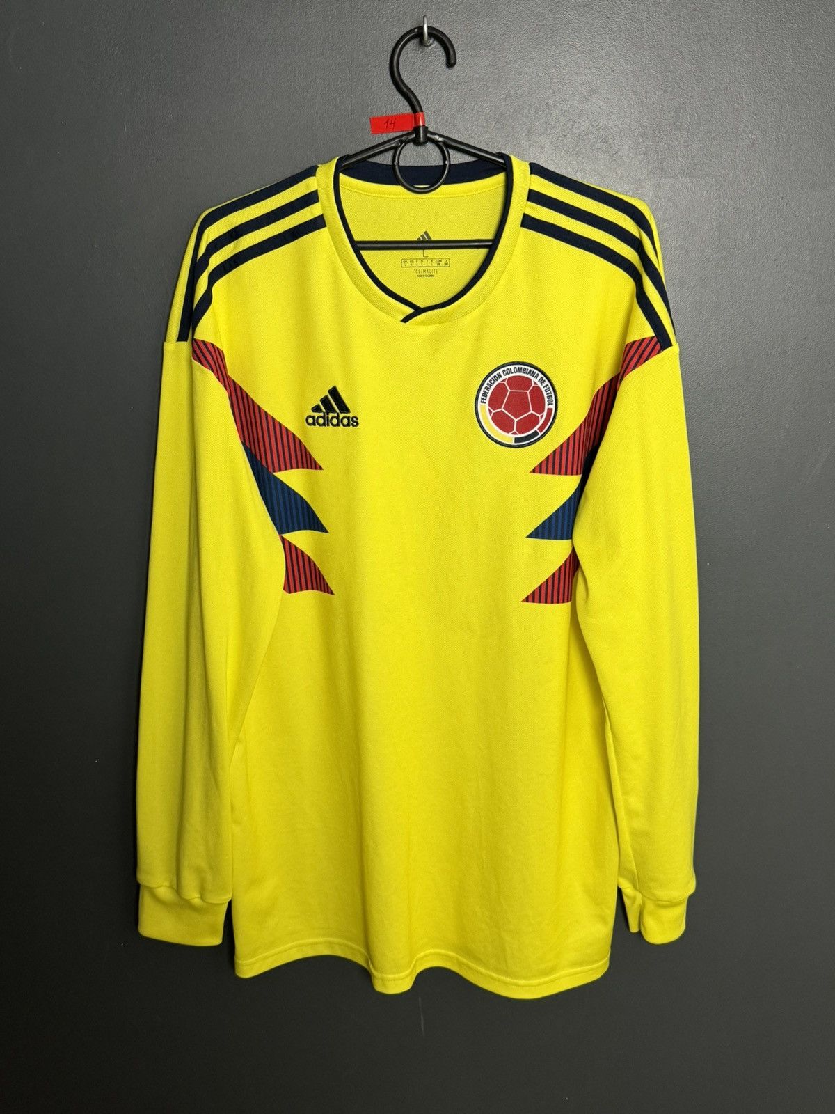 Adidas Colombia National Team 18/19 Home Football Jersey Size US L / EU 52-54 / 3 - 1 Thumbnail
