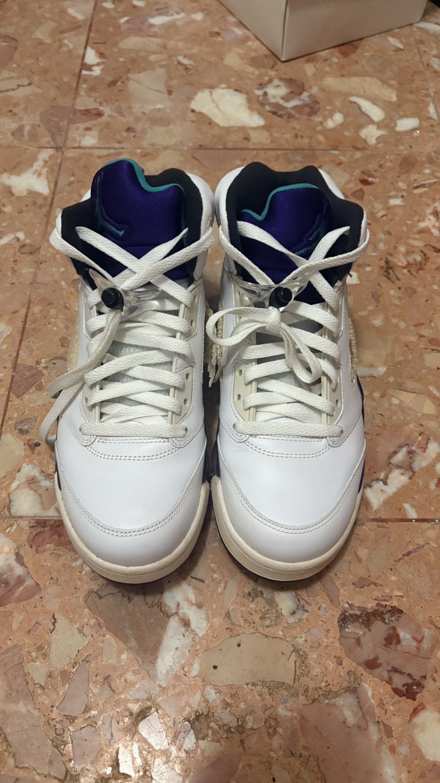 Jordan Brand Air Jordan 5 Grape 2013 Size US 8.5 / EU 41-42 - 4 Thumbnail