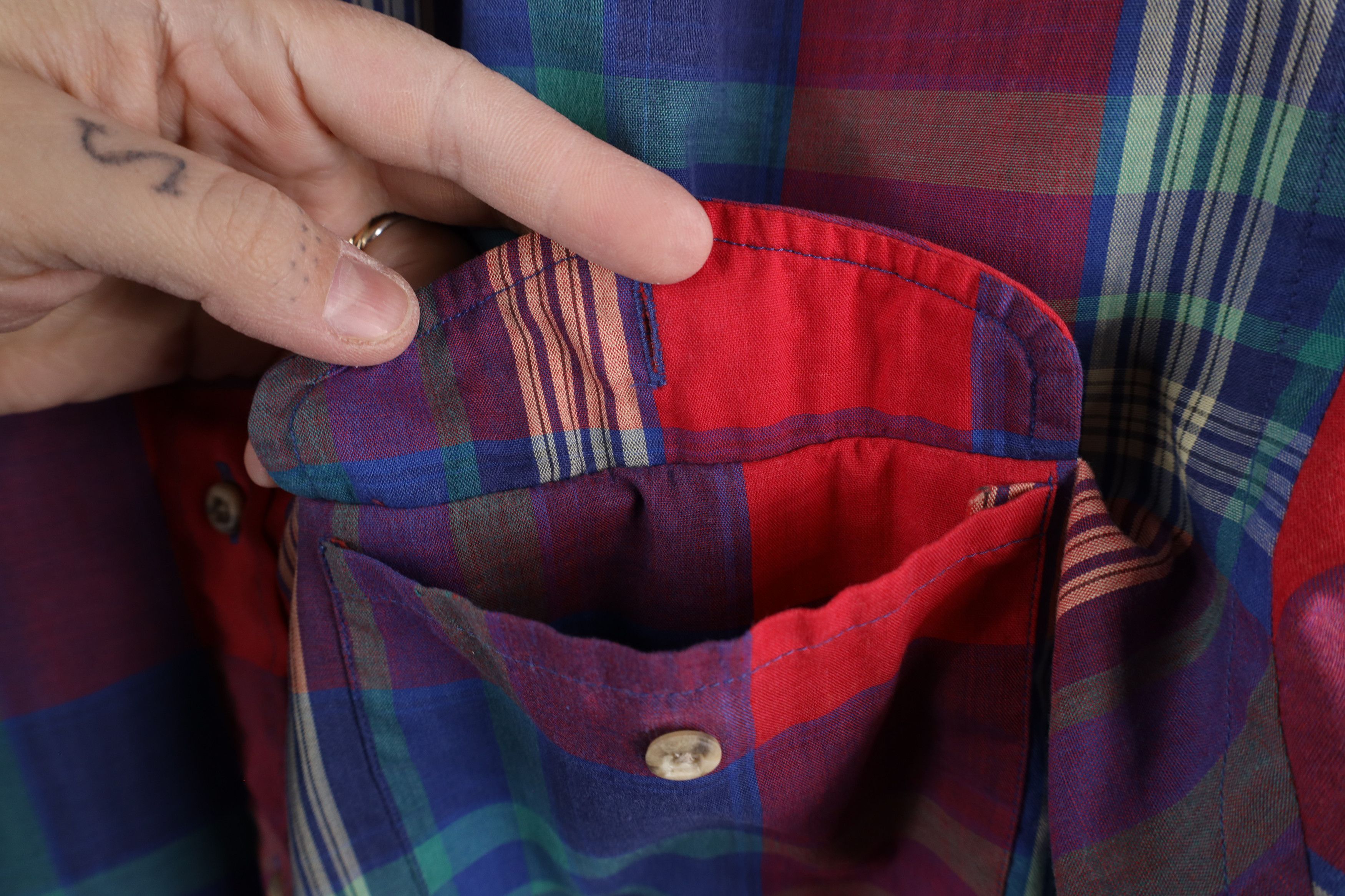 Vintage Vintage 90s Streetwear Short Sleeve Button Down Shirt Plaid Size US L / EU 52-54 / 3 - 4 Thumbnail