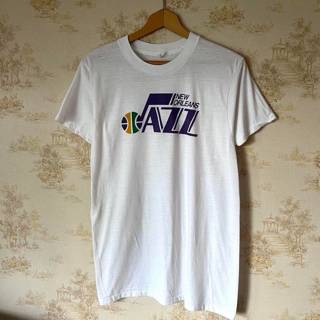 Vintage 1970s New Orleans Jazz NBA T-Shirt | Vintage | XL (20x30”) Size US XL / EU 56 / 4 - 2 Thumbnail