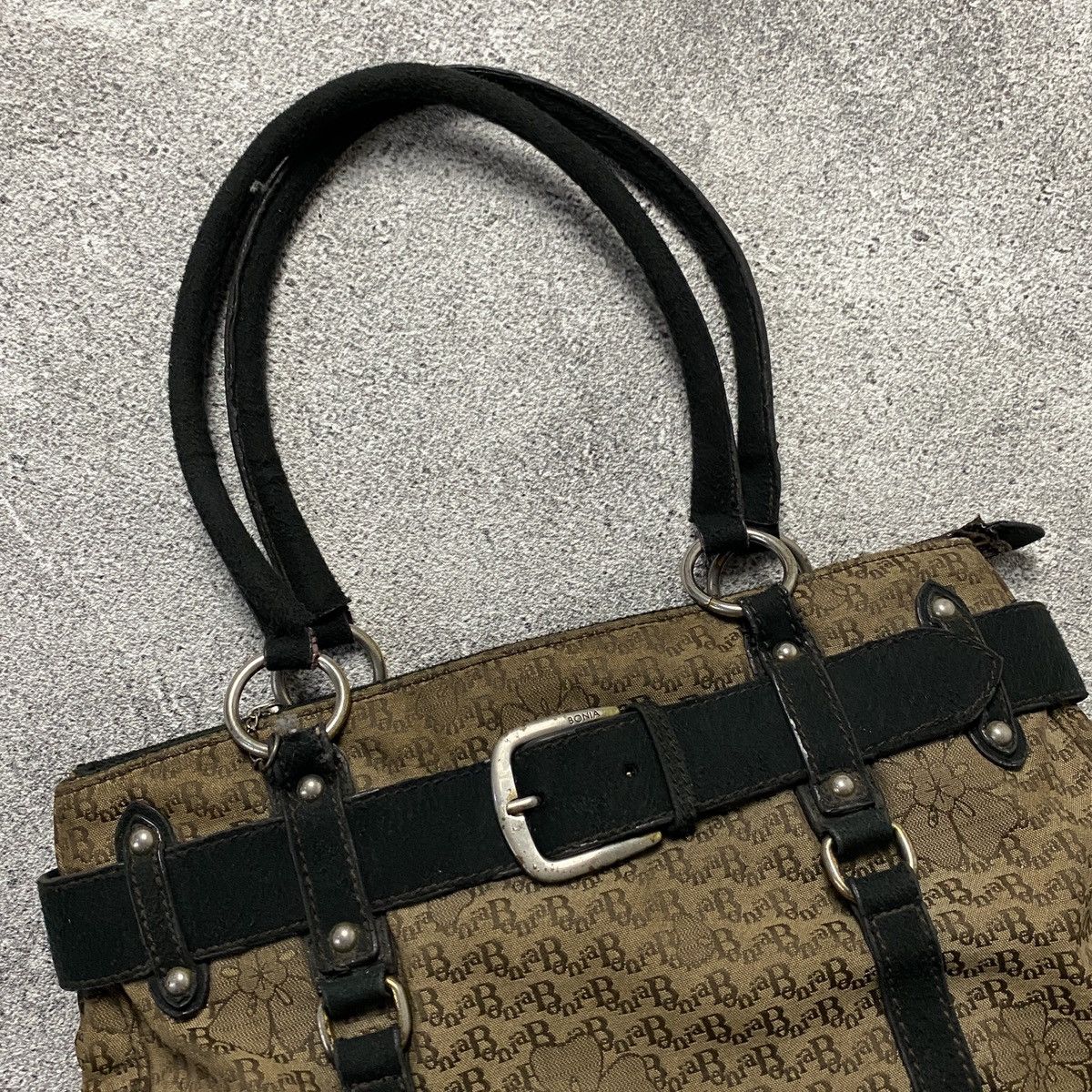 Japanese Brand 2000s Monogram Brown & Black Buckled Handbag Size ONE SIZE - 2 Thumbnail