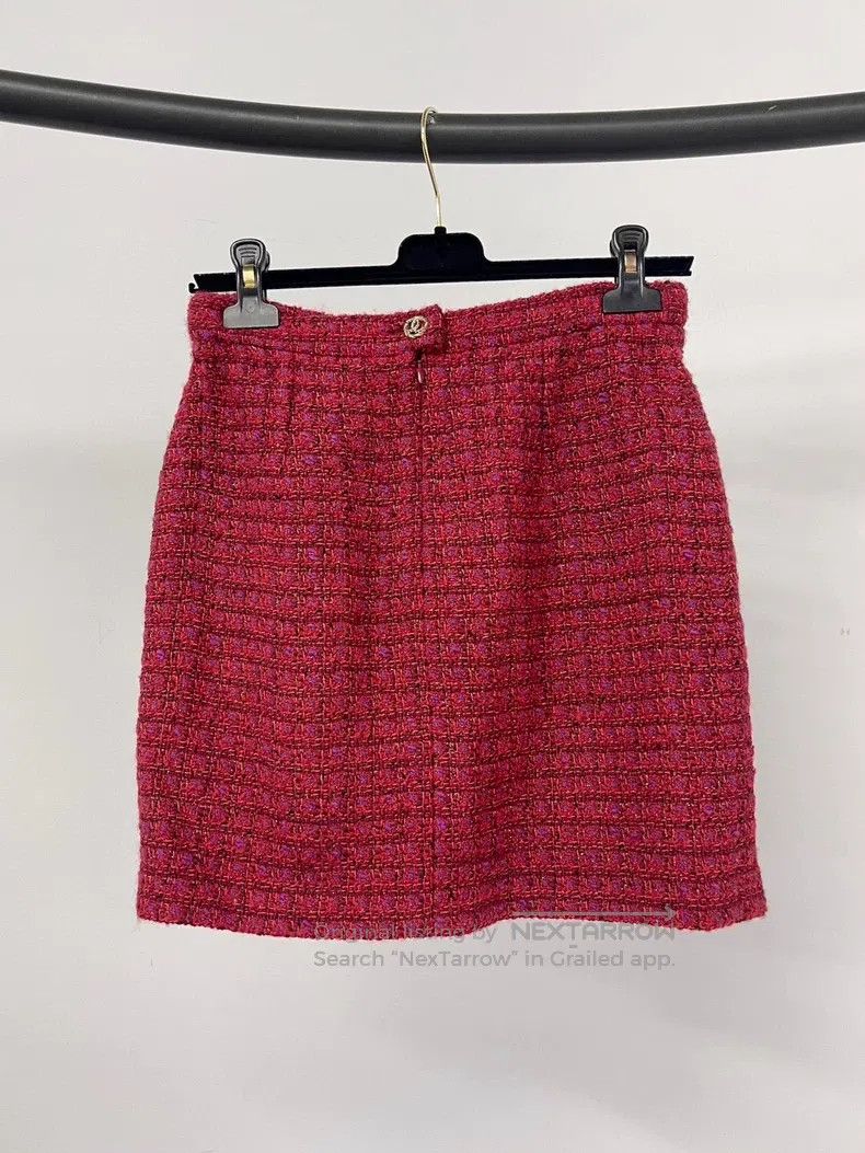 Chanel Chanel 23B red tweed skirt Size 24" / US 00 / IT 34 - 2 Thumbnail