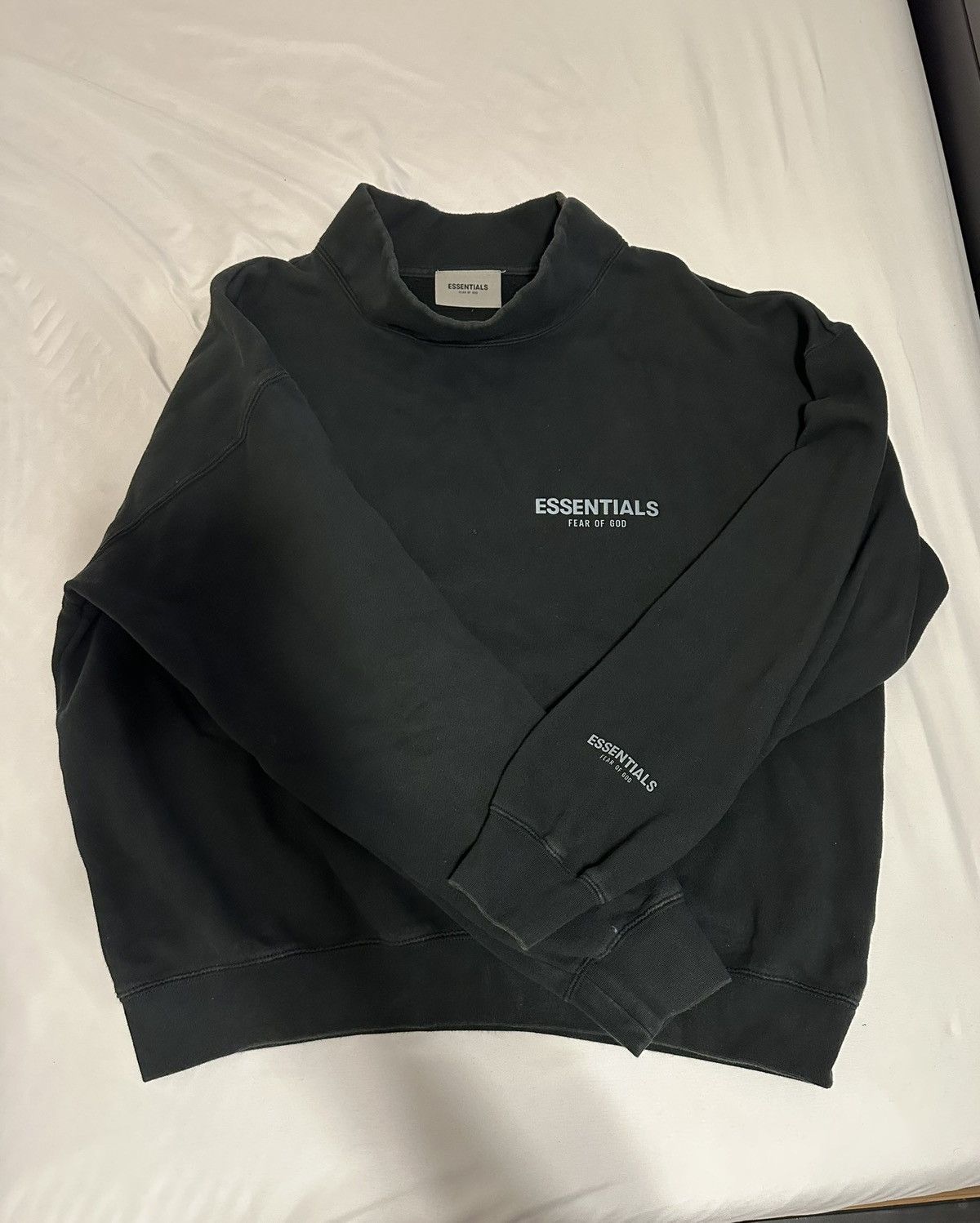 Fear of God Essentials Pullover Mockneck