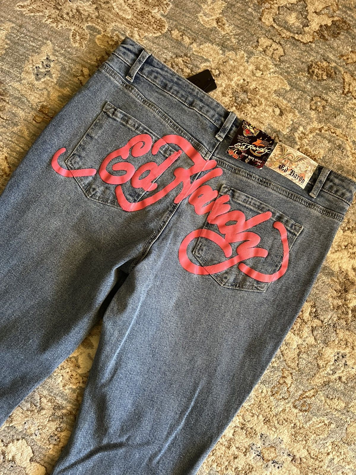 Ed Hardy GRAPHIC BUTTERFLY SKULL LOW RISE BOOTCUT JEANS 34x32 Size 34" / US 12 / IT 48 - 7 Thumbnail