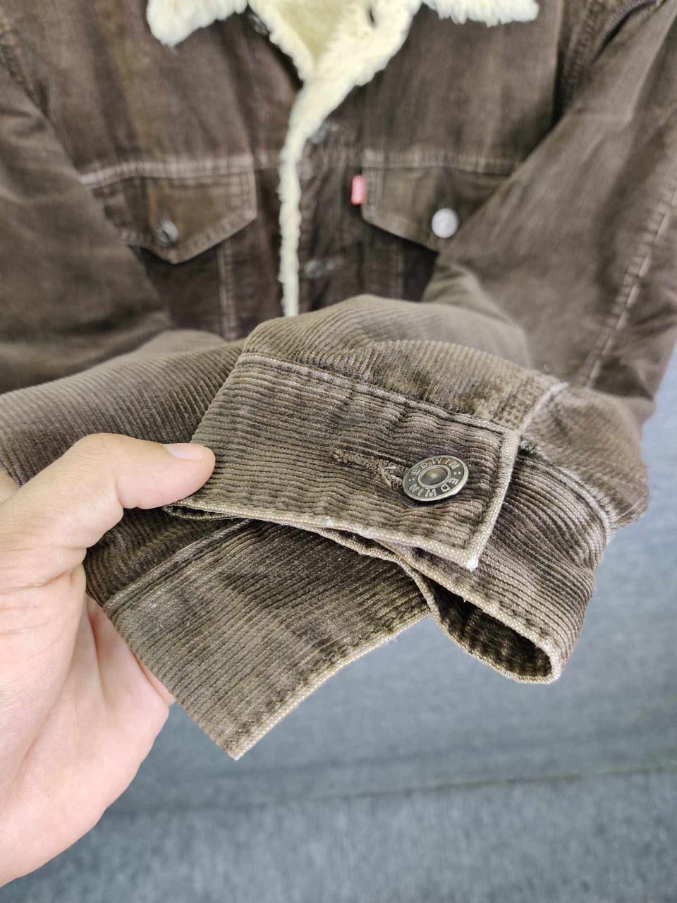 Edwin Vintage Edwin Corduroy Shearling Brown Trucker Jacket Size US M / EU 48-50 / 2 - 13 Thumbnail