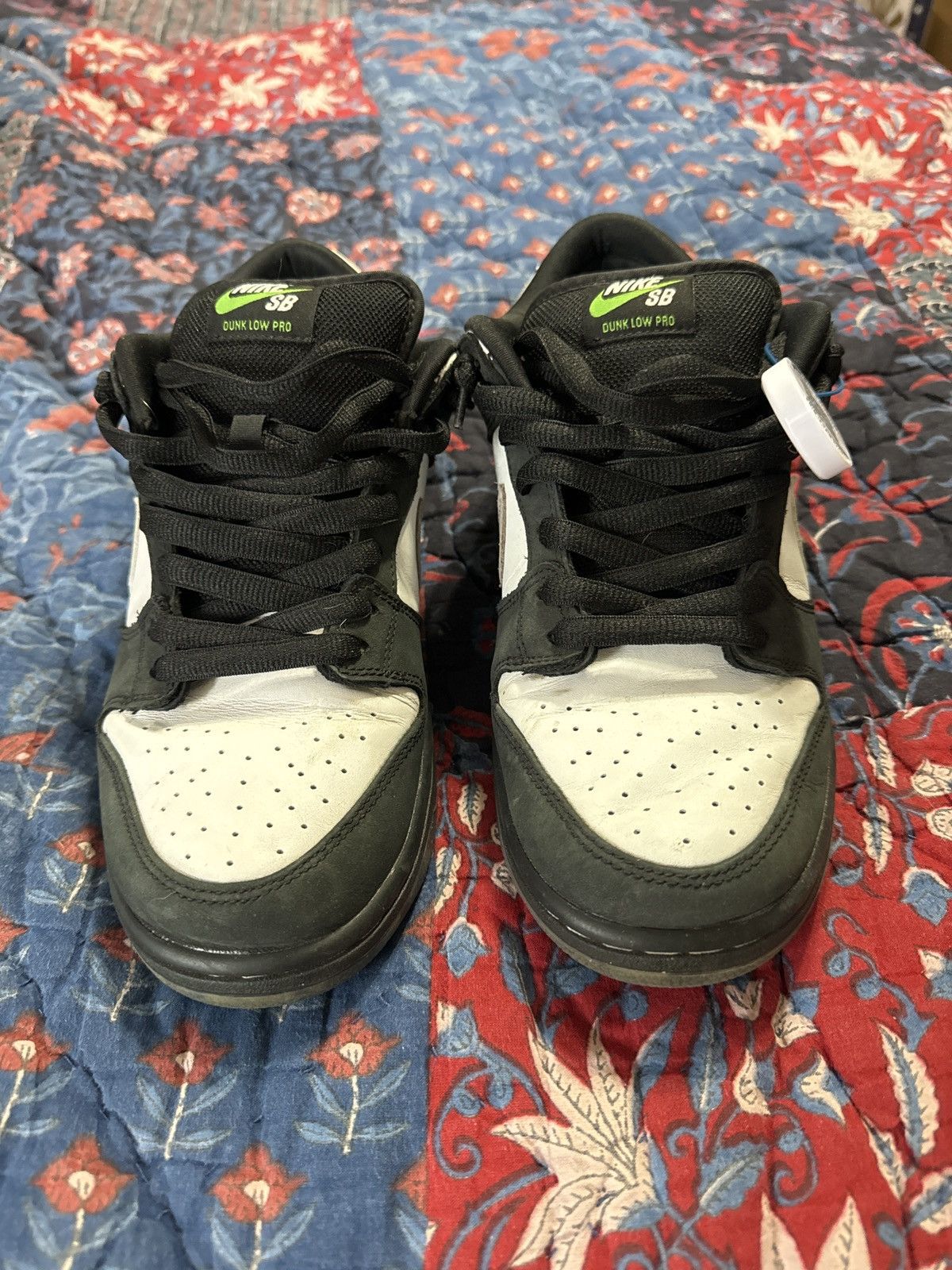 Nike Nike SB Dunk Low Staple Panda Pigeon Size US 9.5 / EU 42-43 - 4 Thumbnail