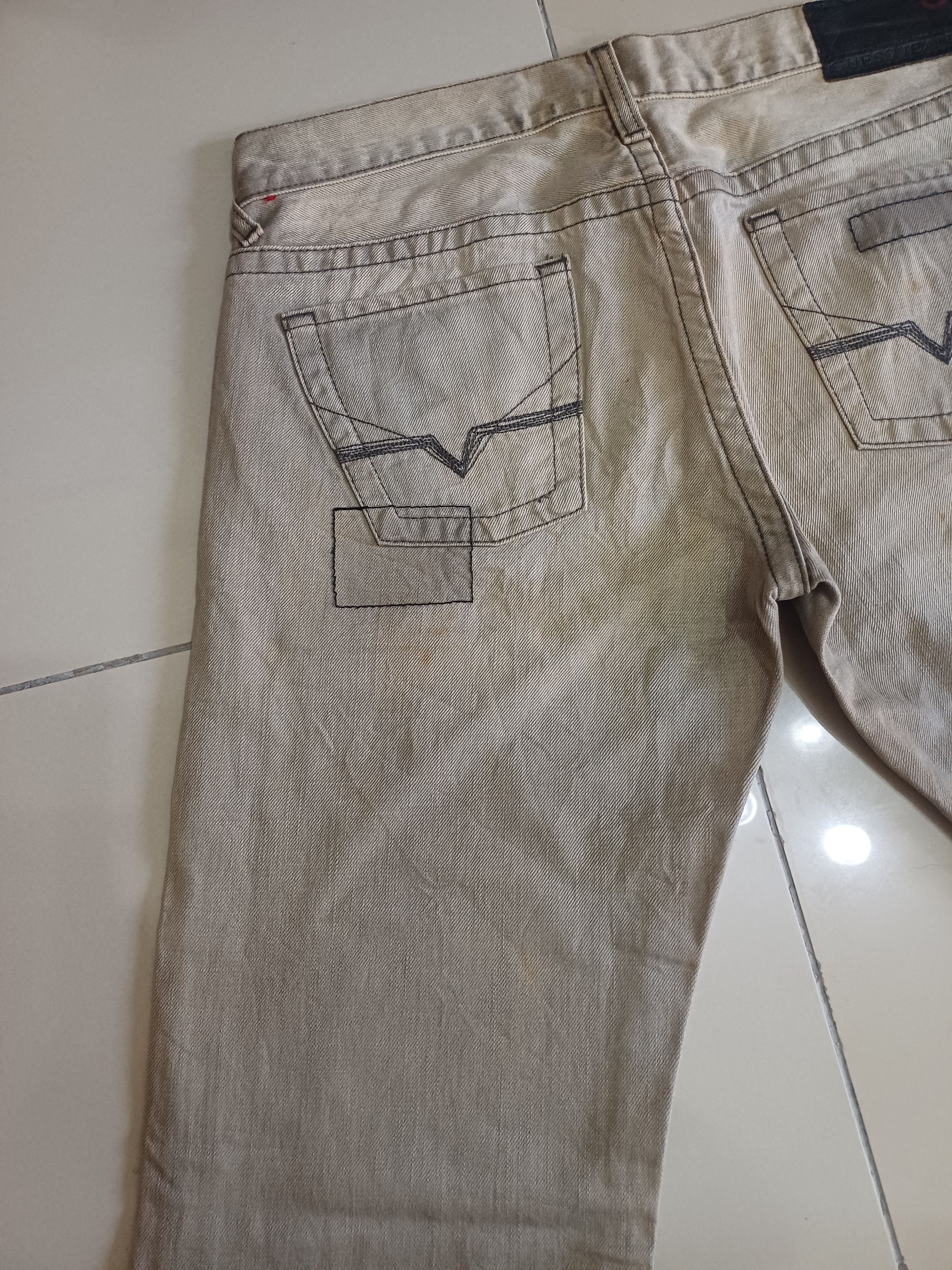 Designer × Guess AWESOME 🔥🔥🔥Distressed GUESS Jeans.. button fly Size US 31 - 11 Thumbnail