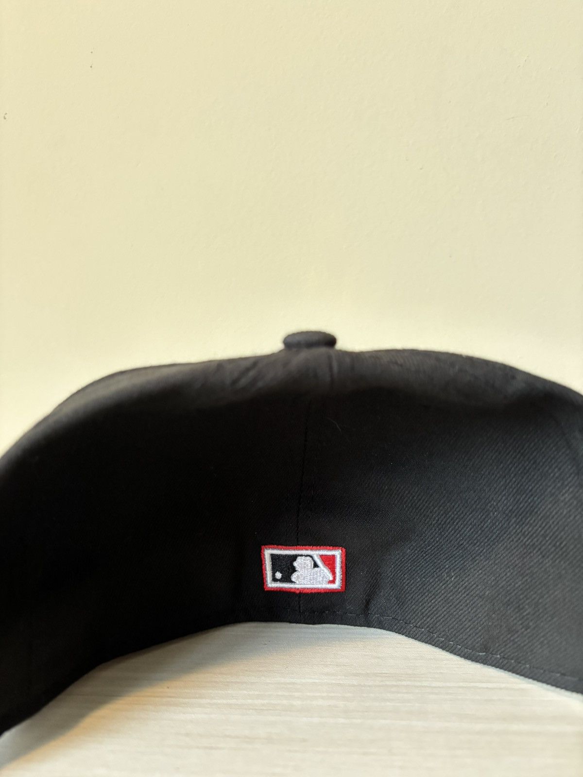 Lids Atlanta Braves Hank Aaron Fitted Size 7 1/2 Lids Size ONE SIZE - 3 Thumbnail