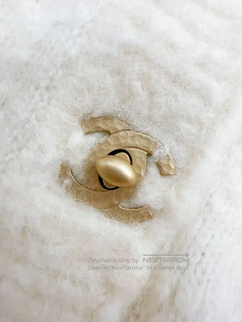 Chanel Chanel 21b beige white schoolbag buckle knitted skirt Size 24" / US 00 / IT 34 - 5 Thumbnail