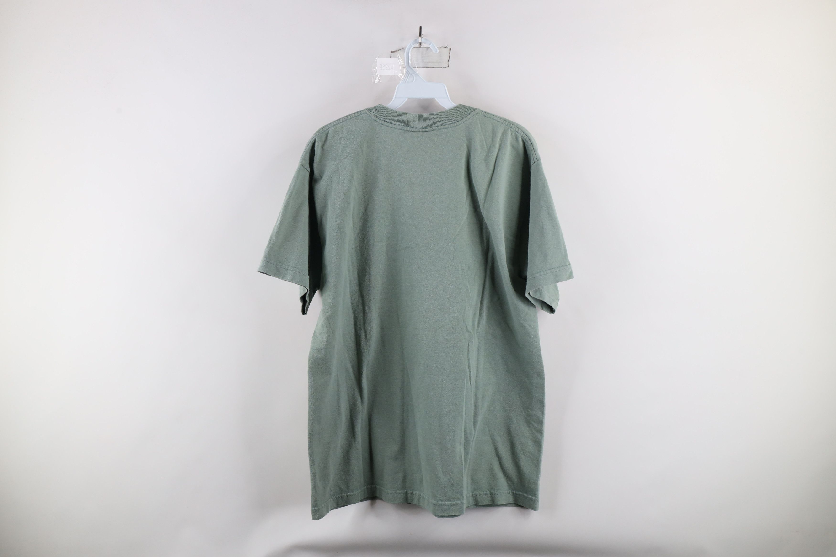 Vintage Vintage 90s Streetwear Out West Virginia T-Shirt Green USA Size US L / EU 52-54 / 3 - 8 Thumbnail
