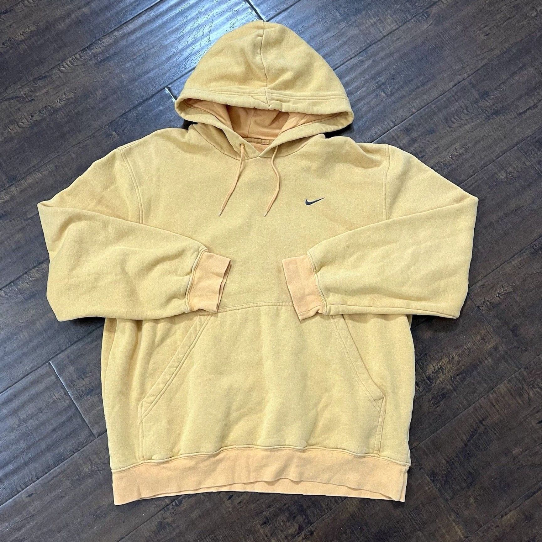 Nike VINTAGE Nike Hoodie Mens Large Yellow Check Swoosh Pullover Travis Scott 90s Y2K Skate Cactus Jack Swoosh Logo Size US L / EU 52-54 / 3 - 2 Thumbnail