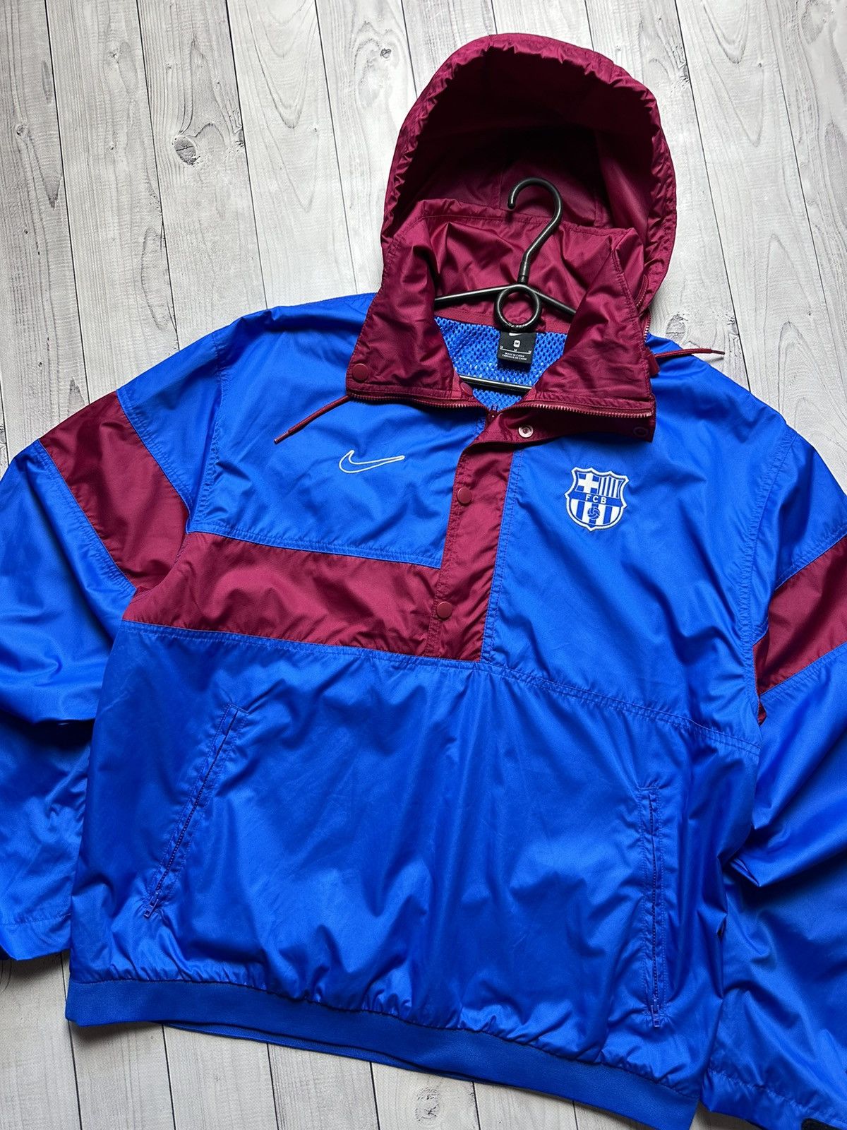 Nike Nike Barcelona soccer track jacket size M logo Size US M / EU 48-50 / 2 - 2 Thumbnail