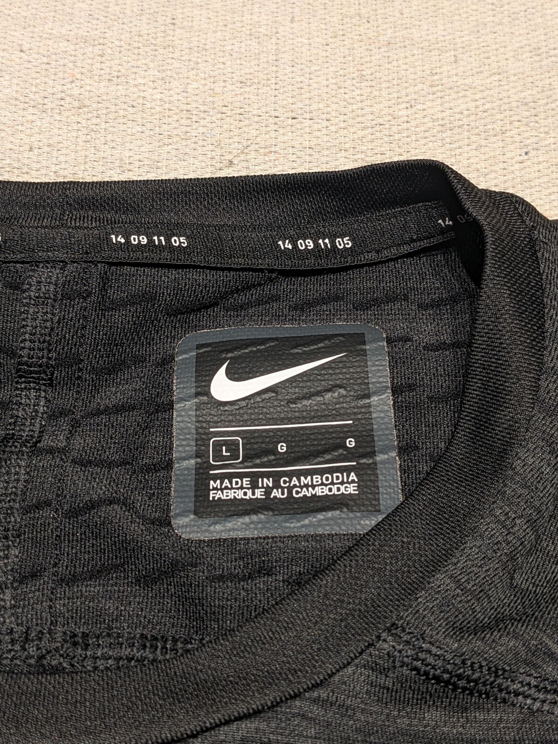 Nike Nike Tech Pack Long Sleeve top men's L Size US L / EU 52-54 / 3 - 7 Thumbnail
