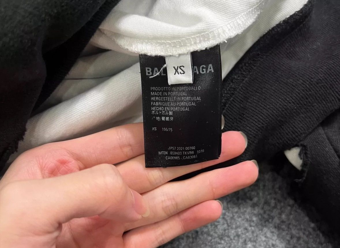Balenciaga Balenciaga wreaks havoc on hoodies Size US XS / EU 42 / 0 - 5 Thumbnail