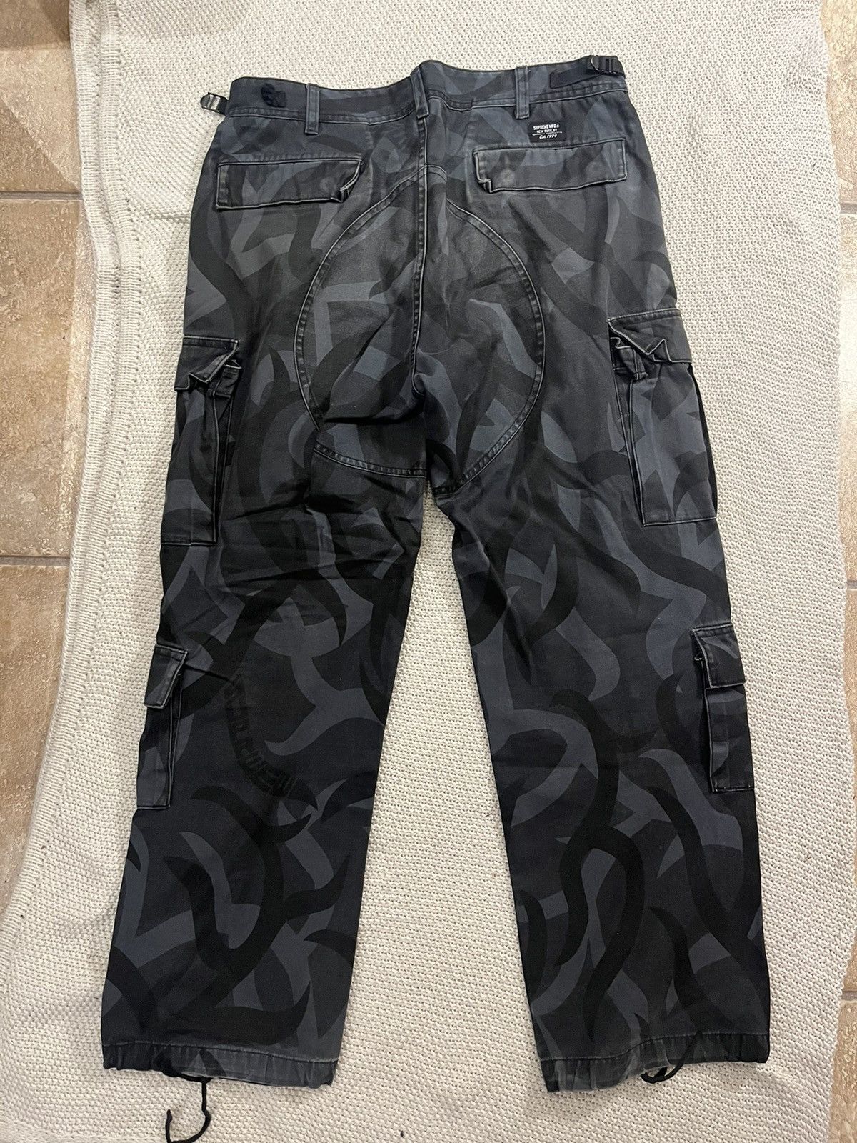 Supreme Supreme Black Tribal Camo Cargos Size US 30 / EU 46 - 3 Thumbnail