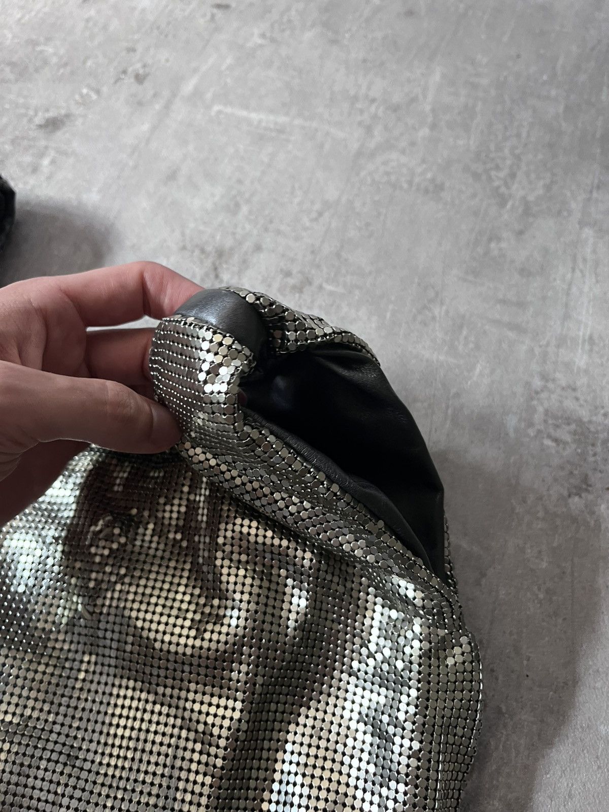 Maison Margiela Maison Margiela 2015 aluminum painted sequins hand bag rare Size ONE SIZE - 14 Thumbnail