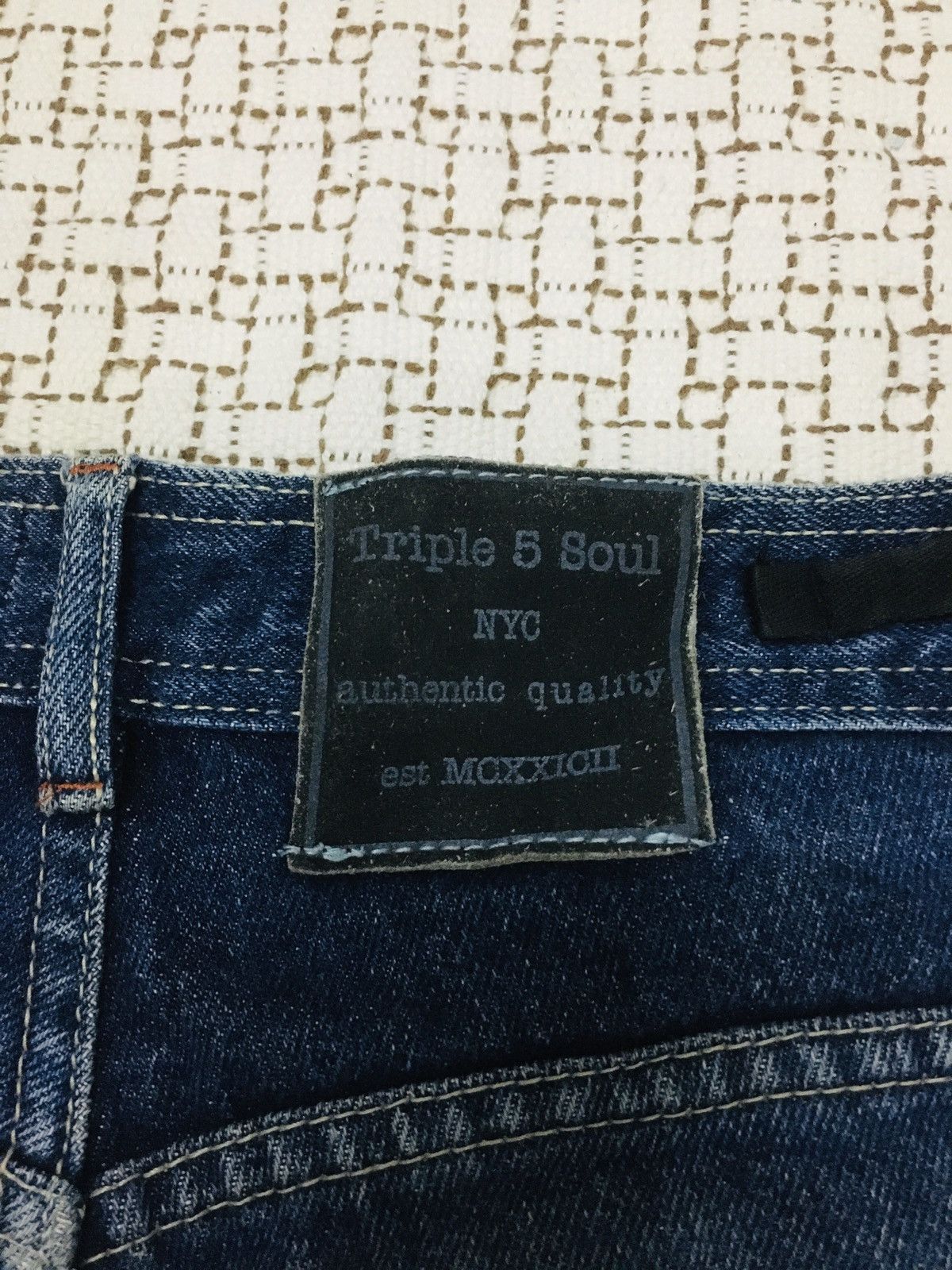 Fubu × JNCO × Triple 5 Soul A06 Triple 5 Soul NYC Distressed Baggy Jeans Size US 31 - 20 Thumbnail