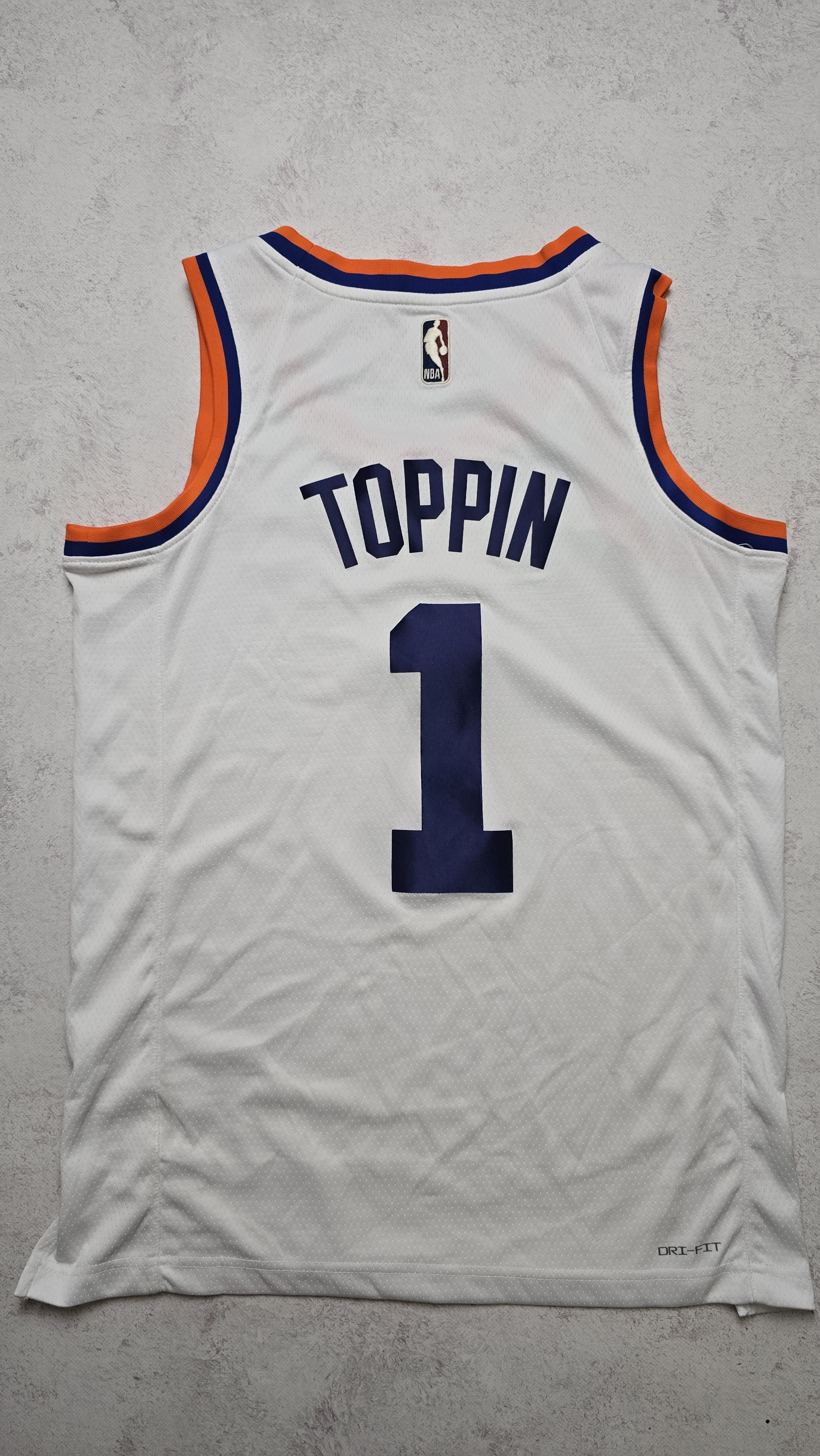 Nike Obi Toppin #1 Knicks 75th Anniversary Swingman Jersey NBA Size US S / EU 44-46 / 1 - 2 Thumbnail