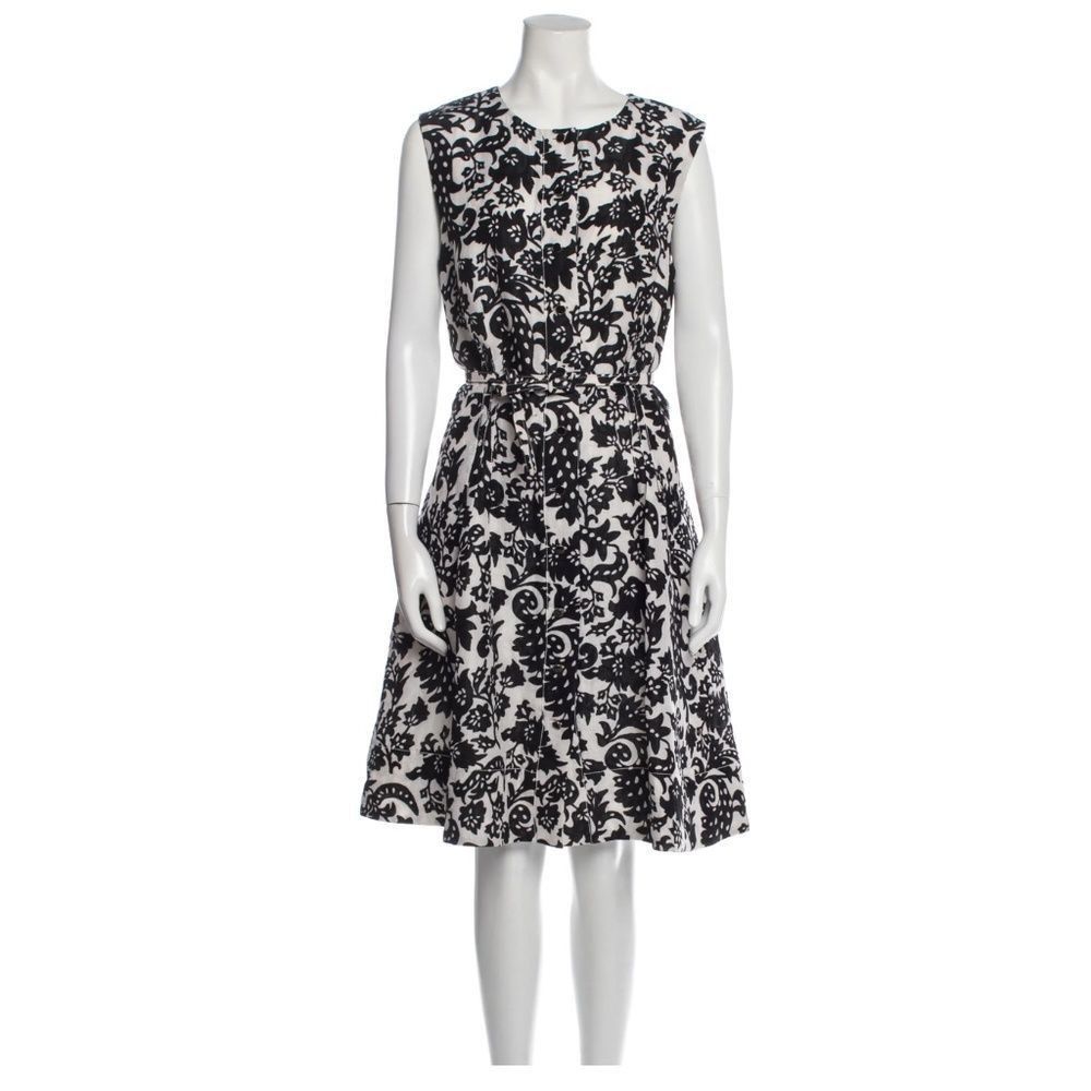 image of Oscar De La Renta Size 14 Black And White Floral A-Line Dress, Women's