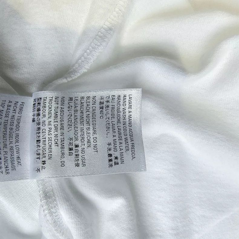 Balenciaga Balenciaga White Round Neck Short Sleeve with Red Letter C Size US M / EU 48-50 / 2 - 6 Thumbnail