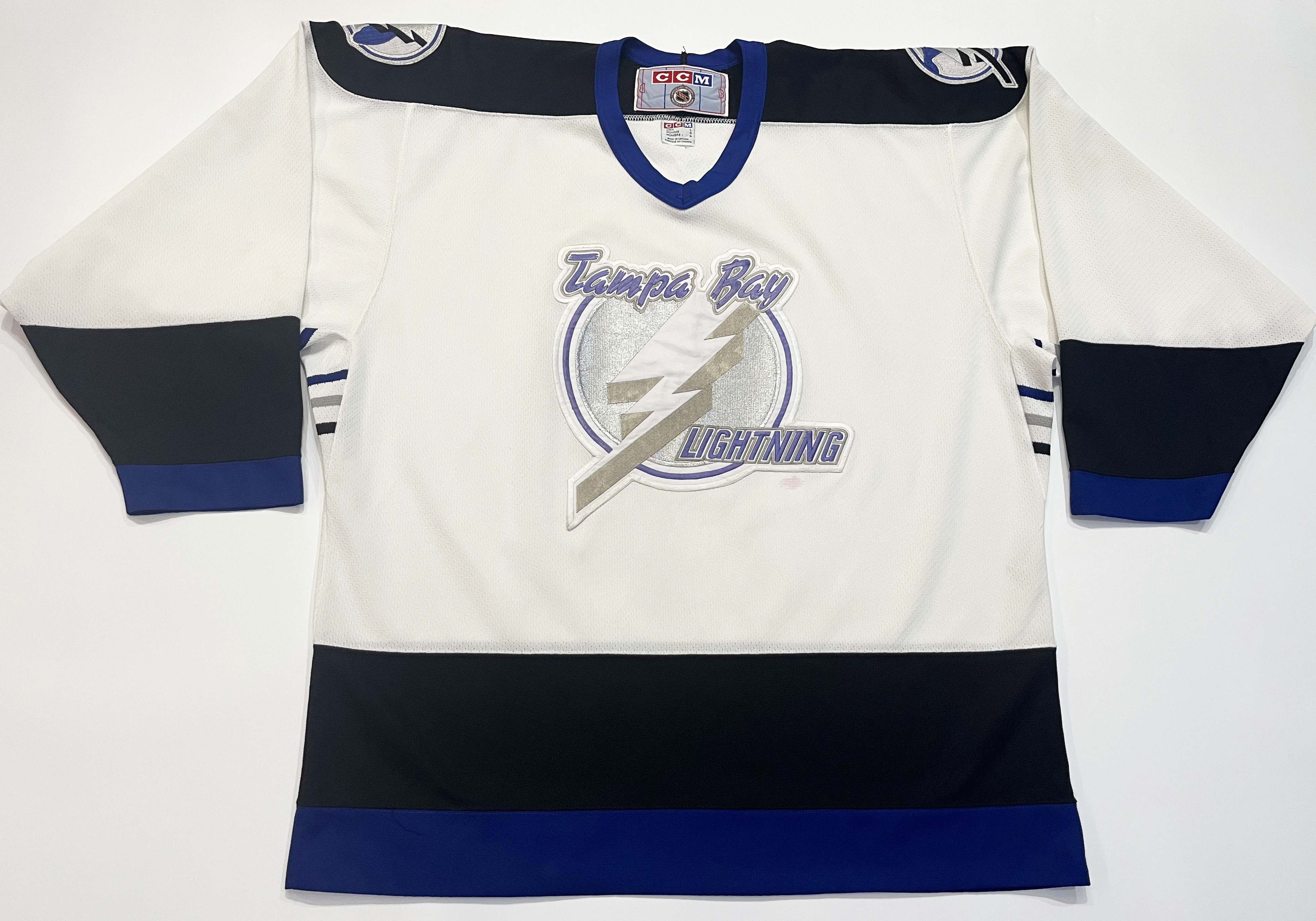 Ccm CCM Tampa Bay Lightning NHL Hockey Jersey Size US L / EU 52-54 / 3 - 1 Thumbnail