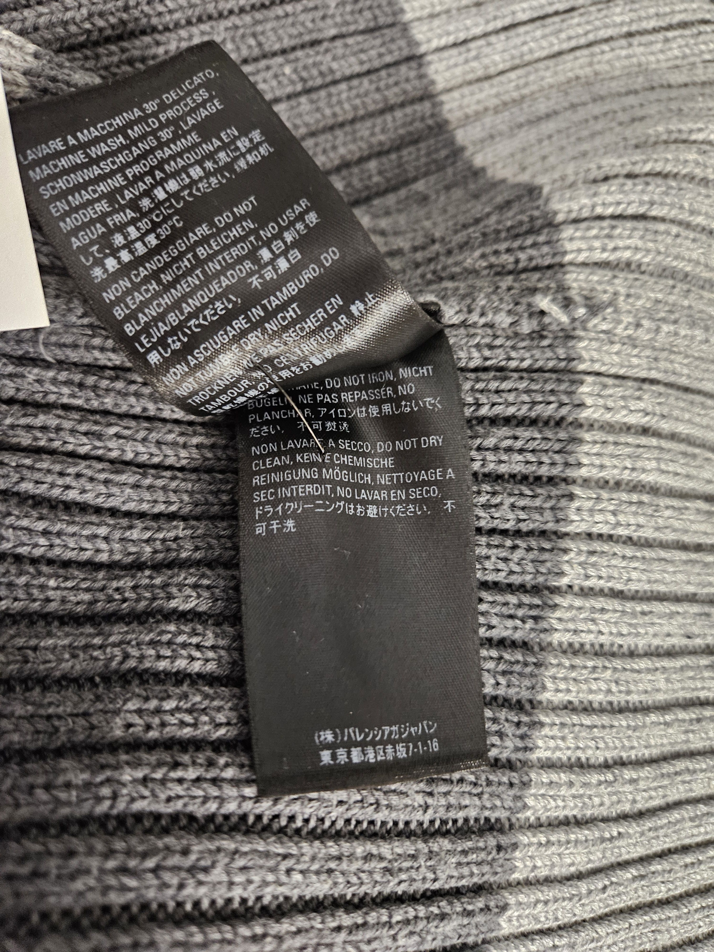 Balenciaga Oversized Gray Striped BB Logo Crewneck Sweater Size US XS / EU 42 / 0 - 8 Thumbnail