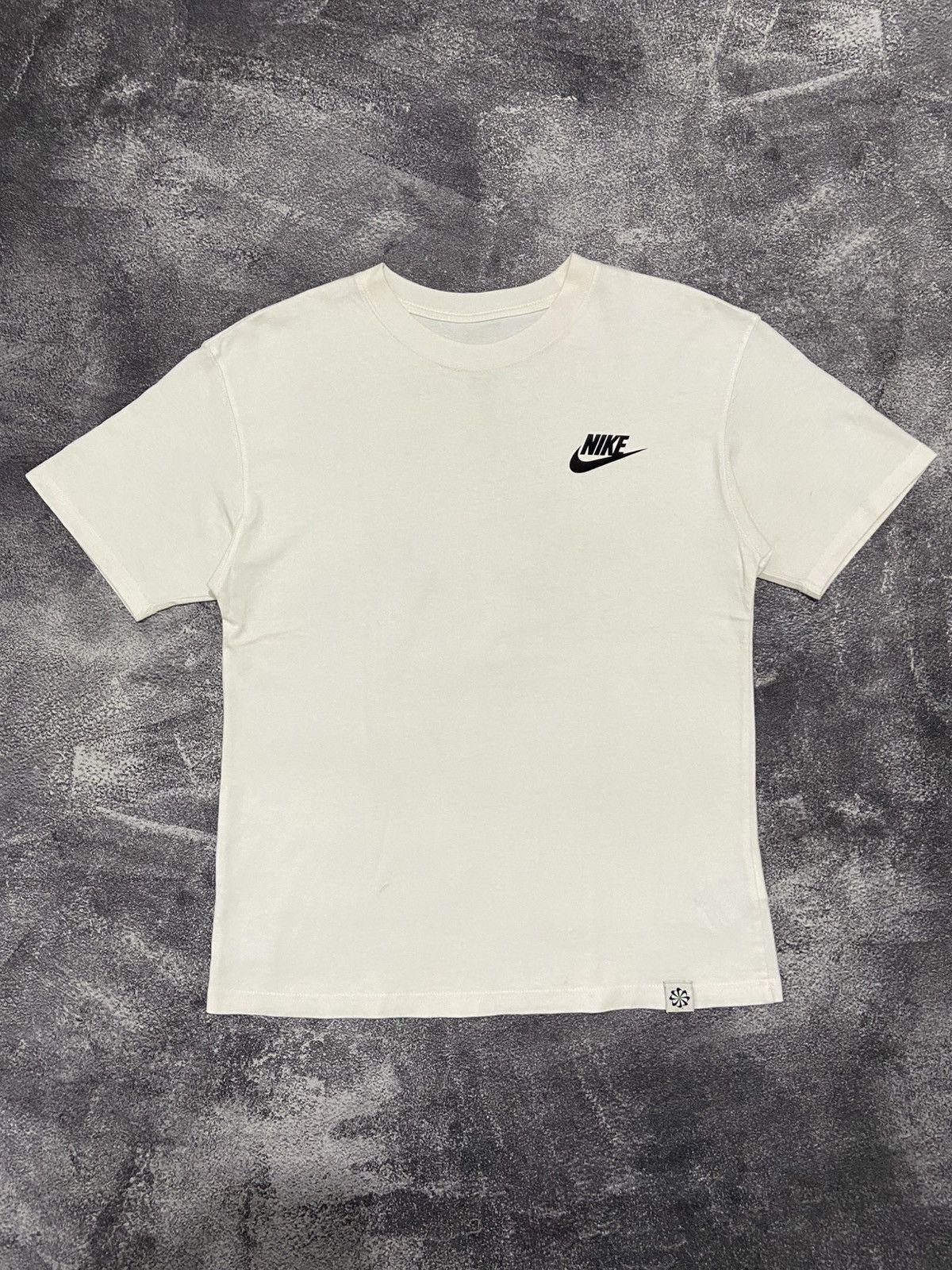 Nike Nike Back Avatar Printing Loose T-Shirt Size US M / EU 48-50 / 2 - 3 Thumbnail