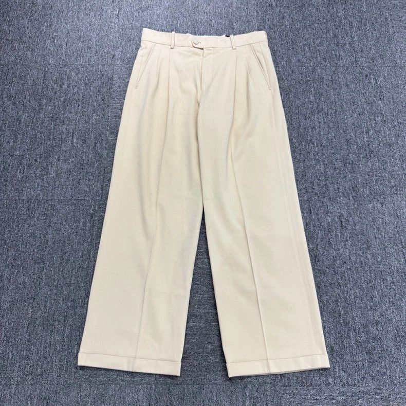 Louis Vuitton Louis Vuitton size US 50 Suede print straight leg pants Size US 34 / EU 50 - 1 Thumbnail