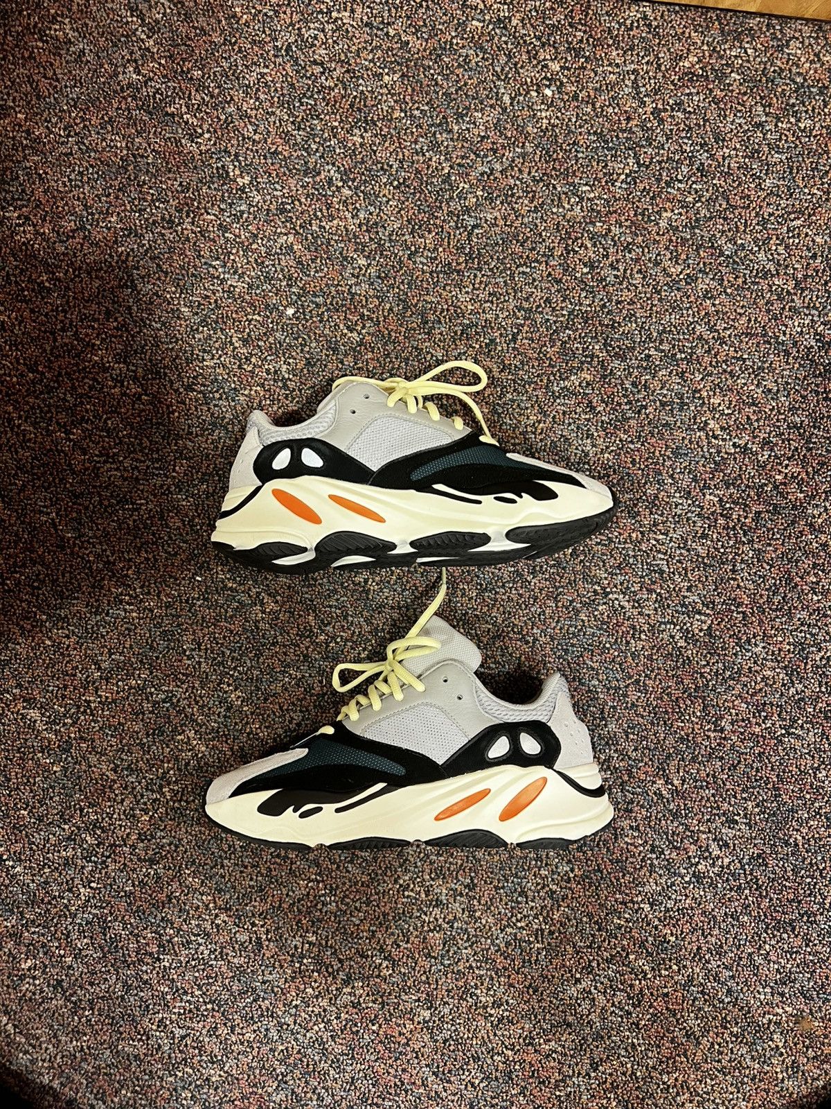 Yeezy Yeezy boost 700 waverunner Size US 8.5 / EU 41-42 - 3 Thumbnail