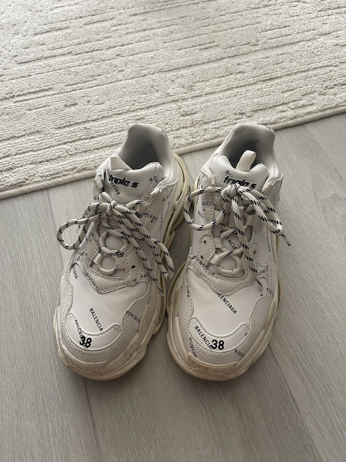 Balenciaga Balenciaga Triple S Logo White Size US 8 / IT 38 - 1 Thumbnail