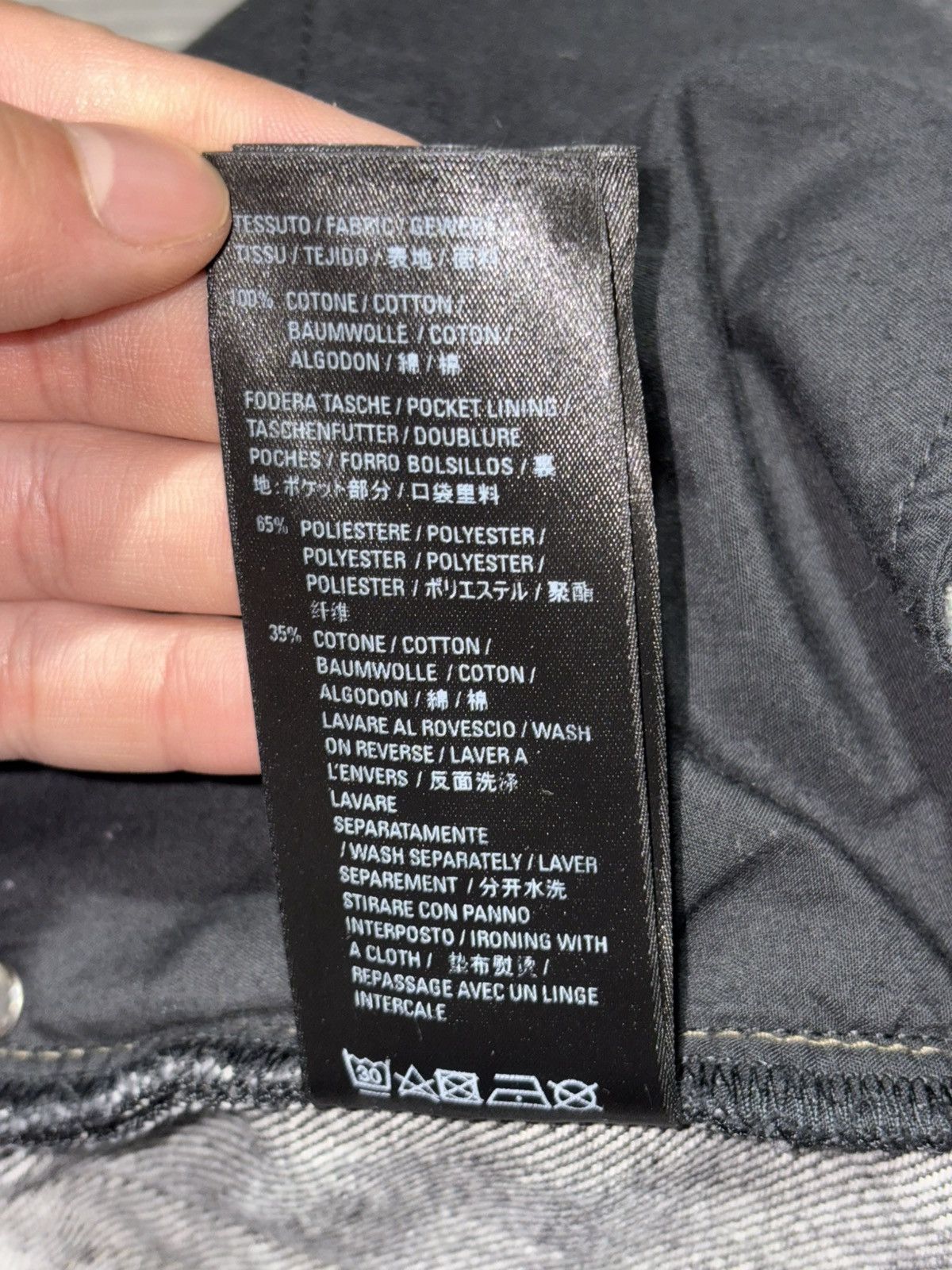 Balenciaga FW21 Demna Balenciaga Jeans Back Rip distressed gray denim Size US 29 - 9 Thumbnail