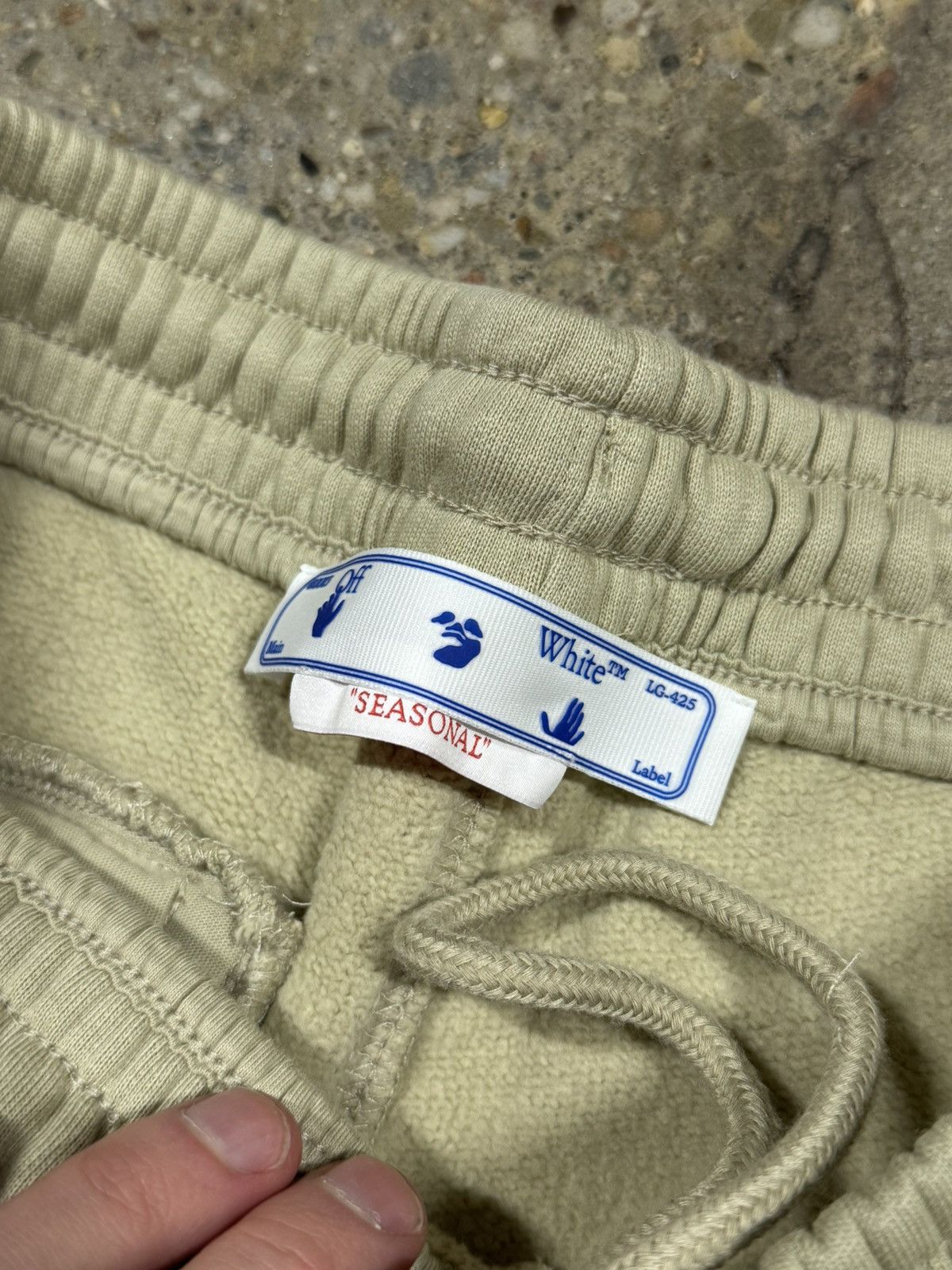 Off-White Off-white Printed Arrow Sweatpants NEW 750$ Size US 32 / EU 48 - 4 Thumbnail