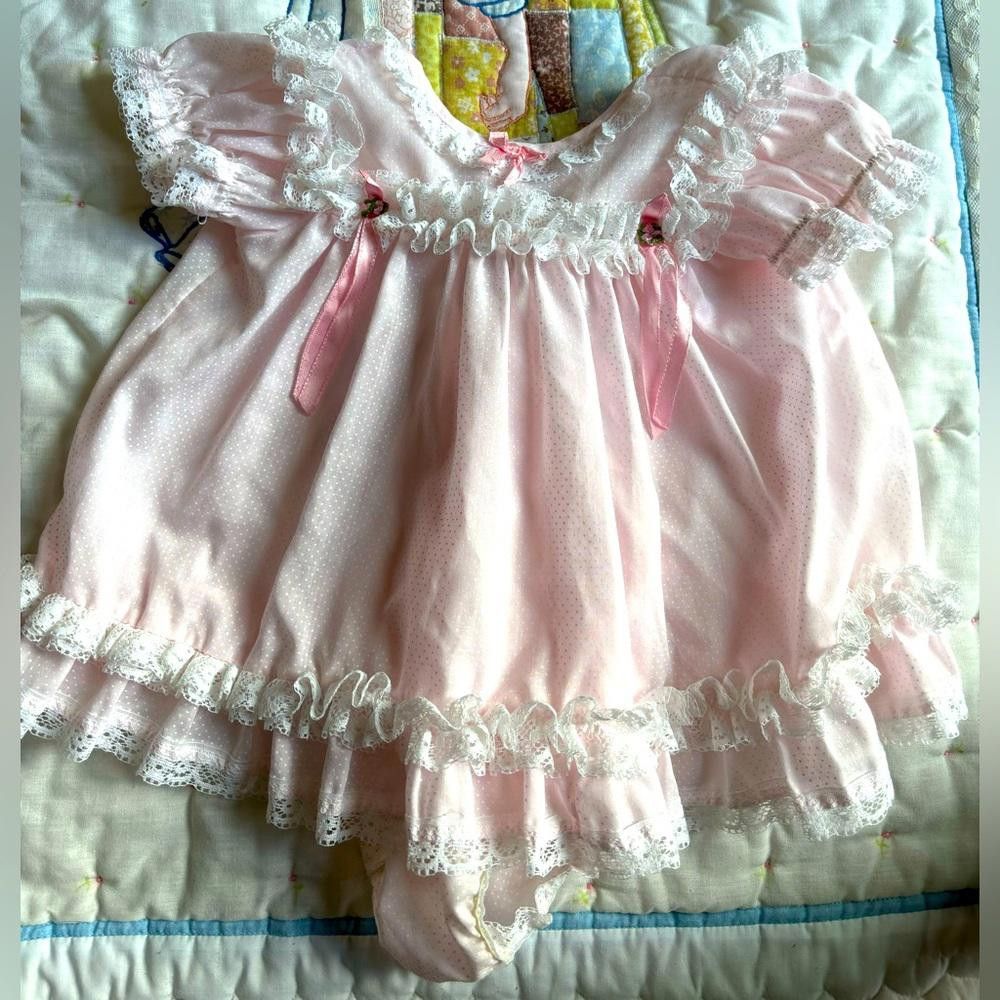Designer Vintage flowy light pink baby dress Size ONE SIZE - 1 Thumbnail
