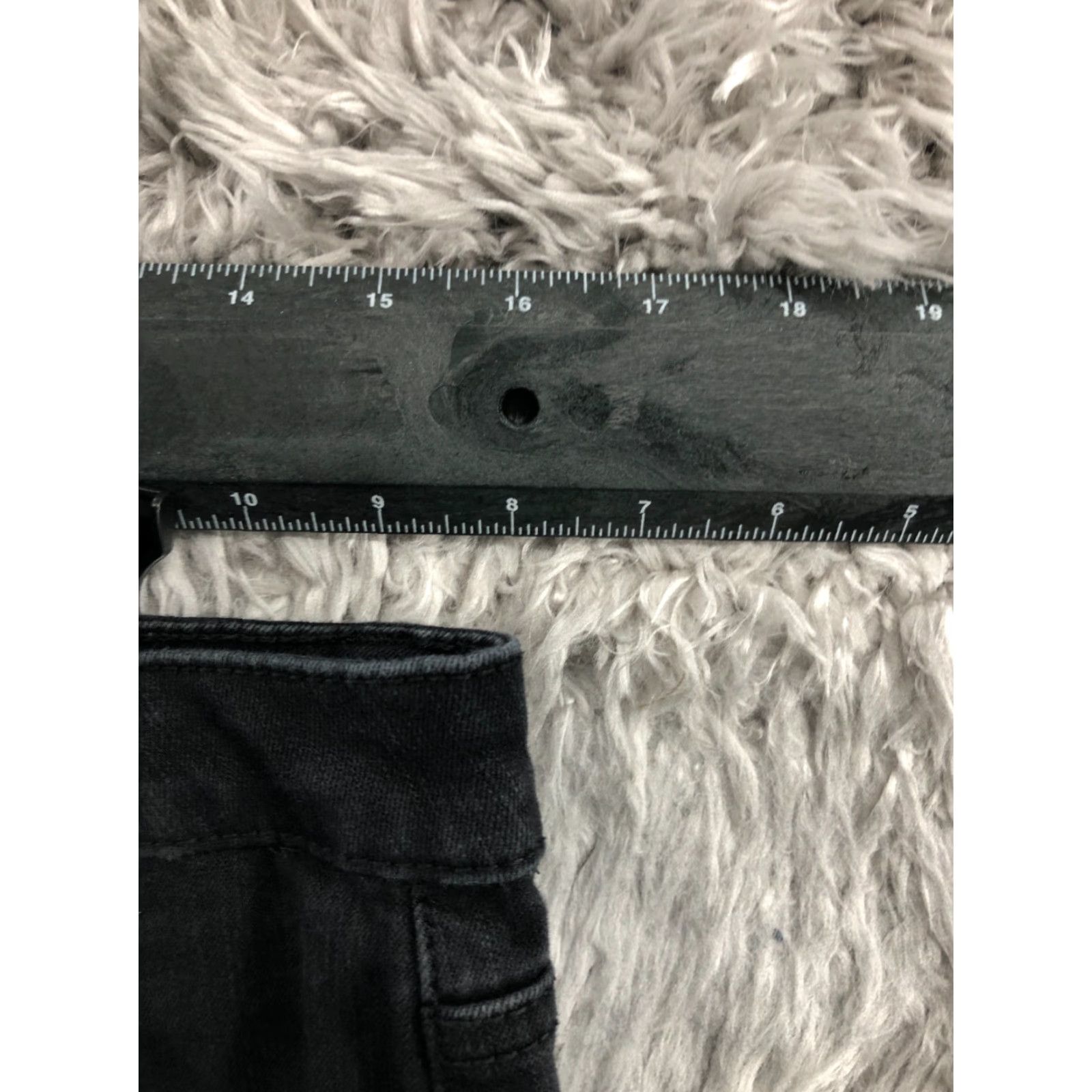 Vintage Time And Tru Jeans Time And TRU Skinny Jeans Black Dark Wash Size 12 Womens Regular Rise 8.5-10.5 Inseam 28 in Cotton Denim 5-Pocket Zipper Button Size 34" / US 12 / IT 48 - 2 Thumbnail