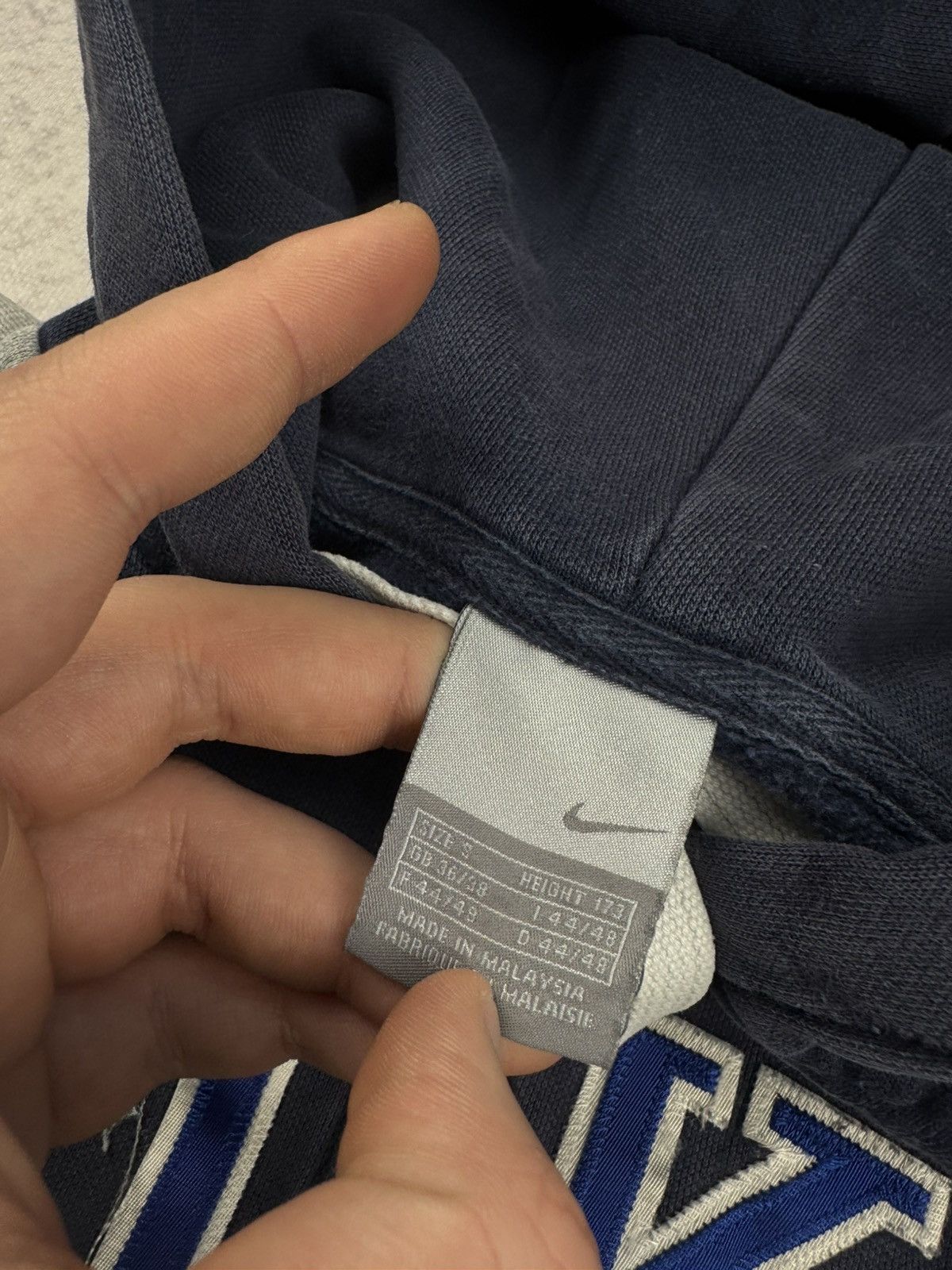 Nike × Vintage NIKE VINTAGE CENTER LOGO OVERSIZE BOXY ZIP HOODIE Size US S / EU 44-46 / 1 - 7 Thumbnail