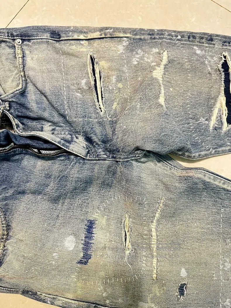 Neighborhood Neighborhood size M Jeans Size US 27 - 2 Thumbnail