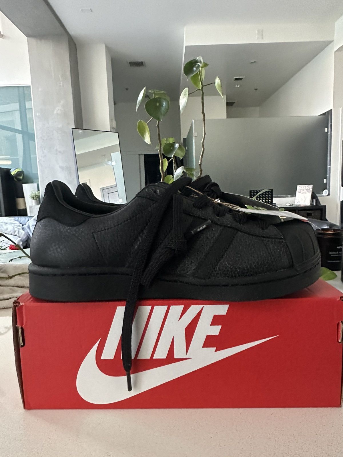 Adidas AVAVAV X WMNS MODIFIED SUPERSTAR 'TRIPLE BLACK' Size US 7.5 / IT 37.5 - 5 Thumbnail