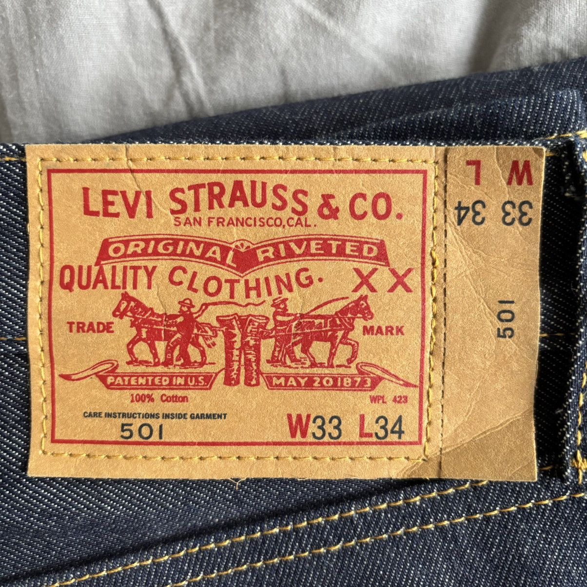 Levi's Vintage Clothing Levi’s Vintage Clothing 501 (1984) Shrink-to-fit Selvedge Size US 33 - 4 Thumbnail
