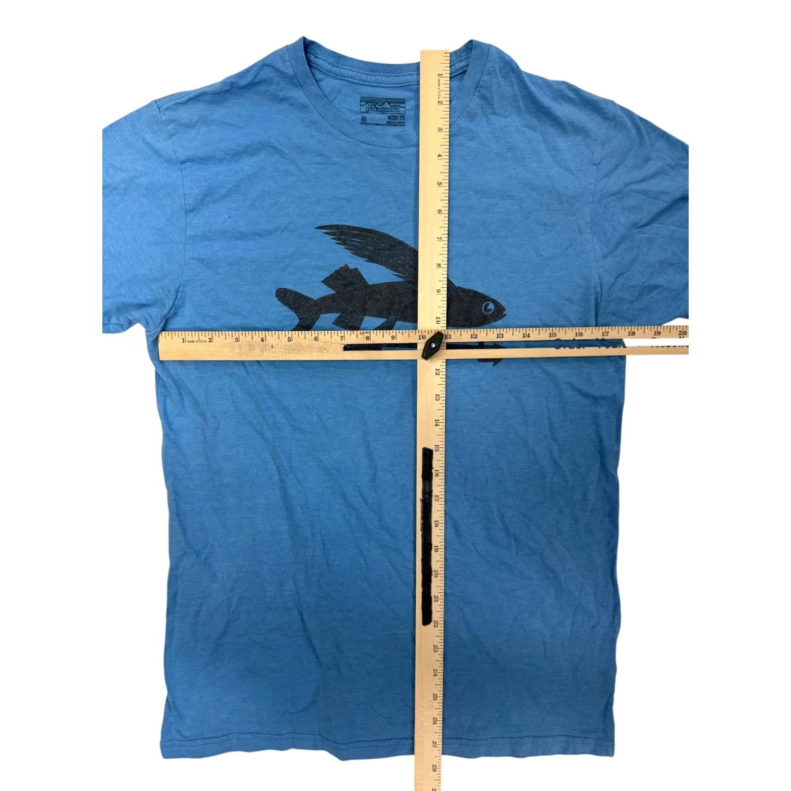 Patagonia VINTAGE Patagonia Men's M Medium Slim Fit Blue Flying Fish Vane Graphic T-Shirt Size US M / EU 48-50 / 2 - 3 Thumbnail