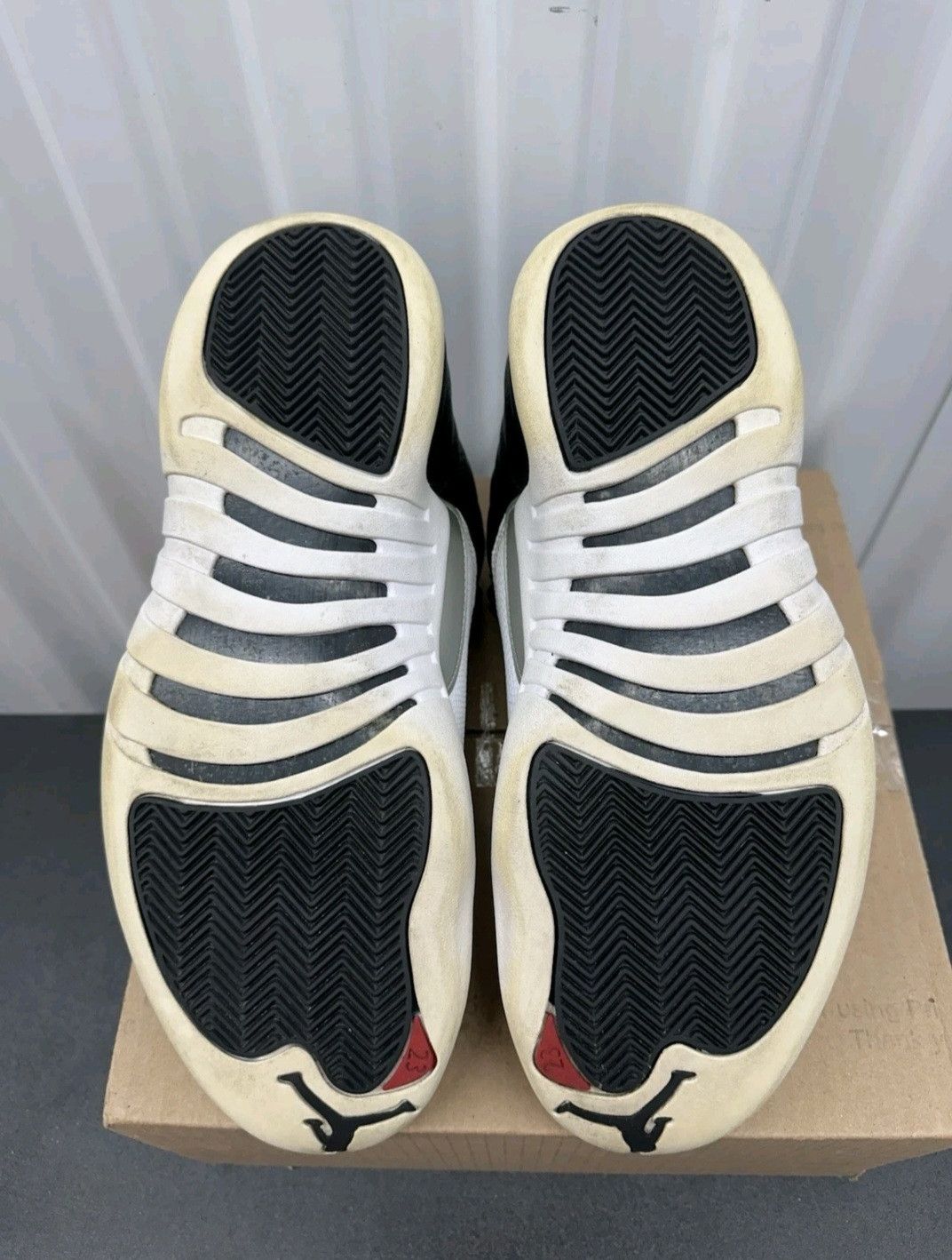 Jordan Brand Nike Air Jordan Retro 12 Playoff 2021 Size 10.5 Men Size US 10.5 / EU 43-44 - 6 Thumbnail