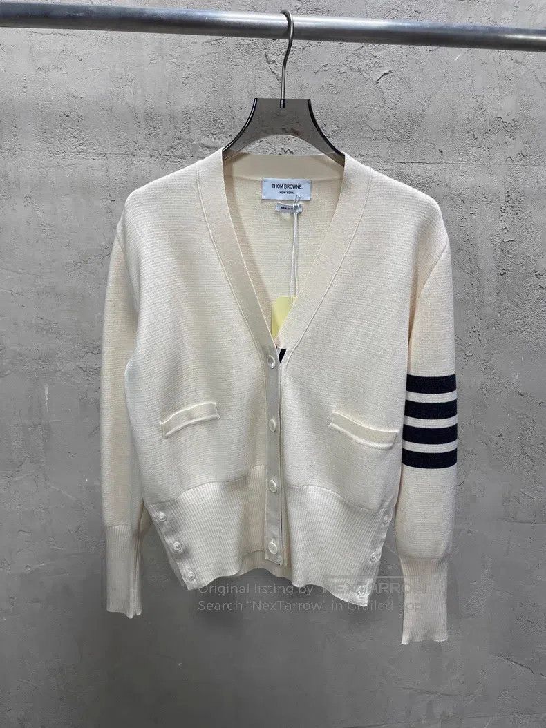 Thom Browne Thom Browne Beige Pure Wool Knit Cardigan Size US XXS / EU 40 - 1 Thumbnail