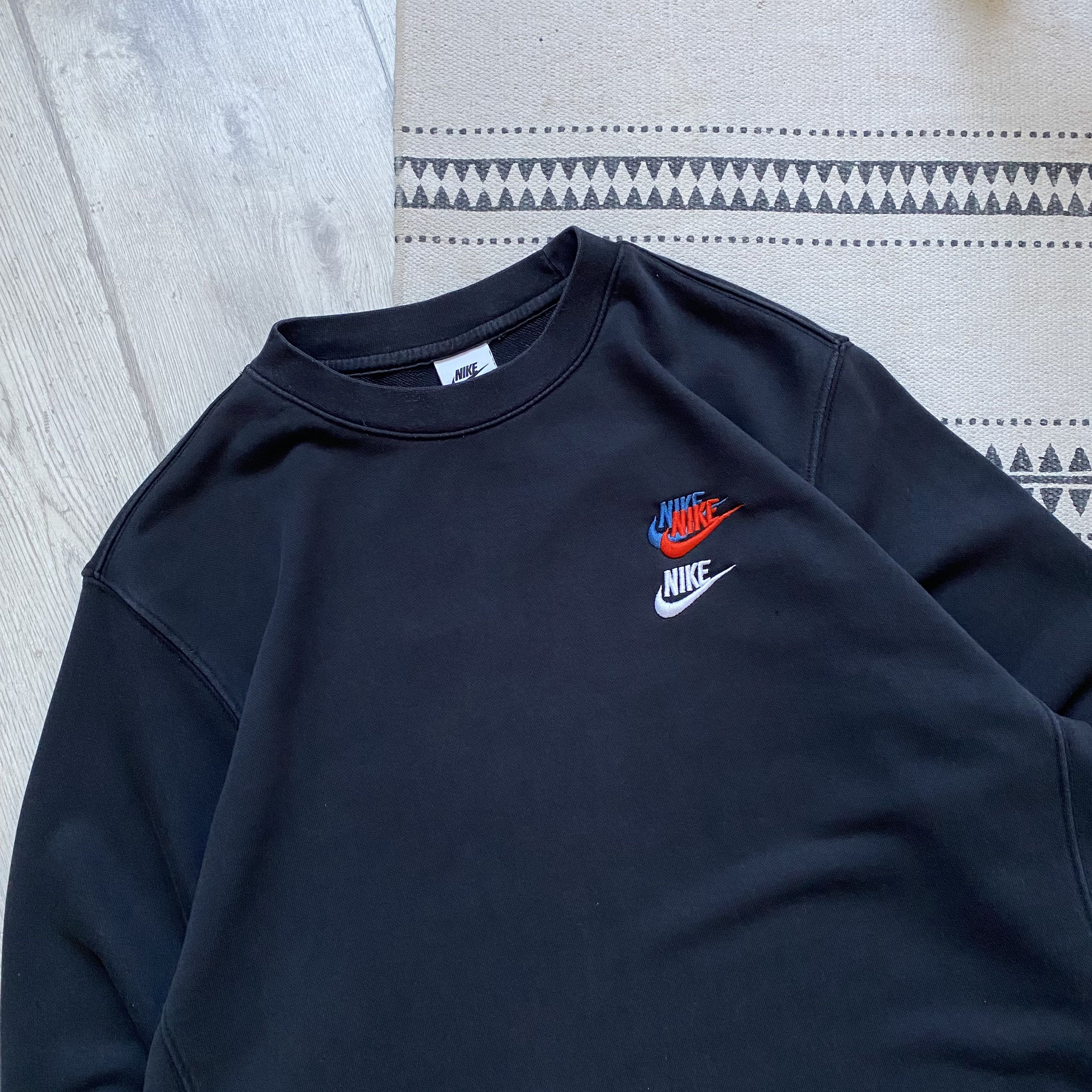 Nike 🖤 Y2K Nike multi logo boxy sweatshirt swoosh Size US M / EU 48-50 / 2 - 2 Thumbnail