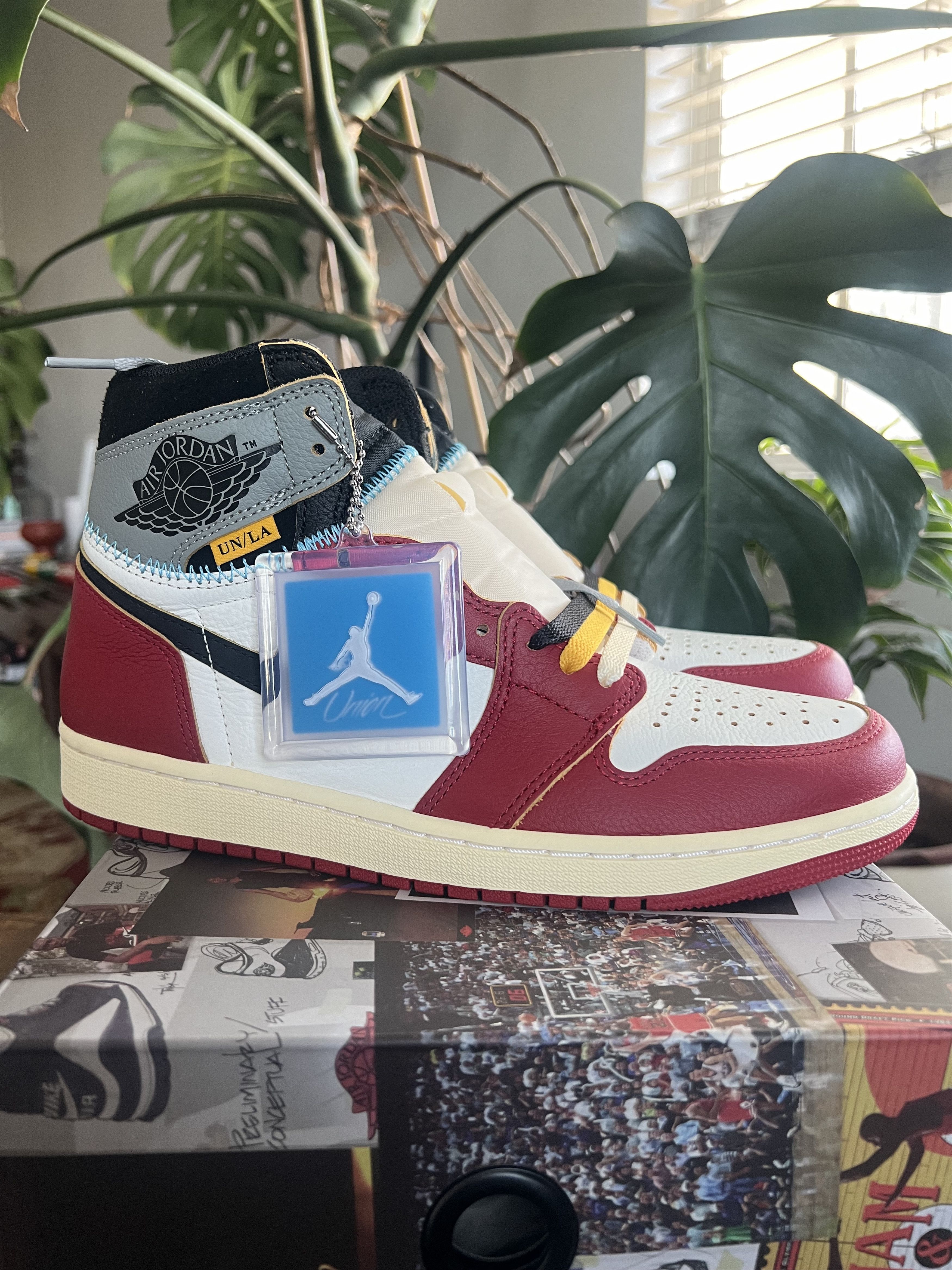 Jordan Brand × Union LA Union LA x Jordan 1 Retro High OG SP 'Chicago Shadow' Size US 9.5 / EU 42-43 - 1 Thumbnail
