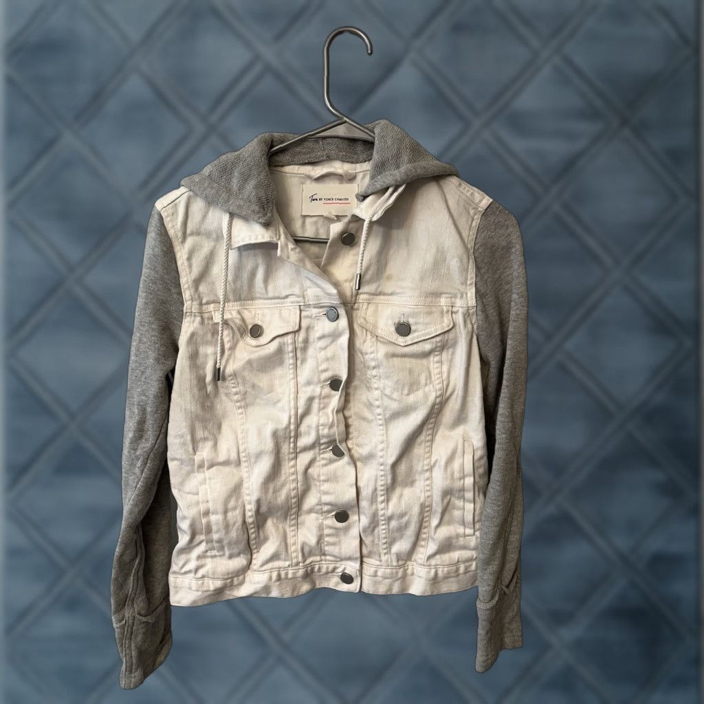 Vince Camuto Vince Camuto Jean Jacket Womens Small White Hooded Denim Casual Classic Size S / US 4 / IT 40 - 1 Thumbnail