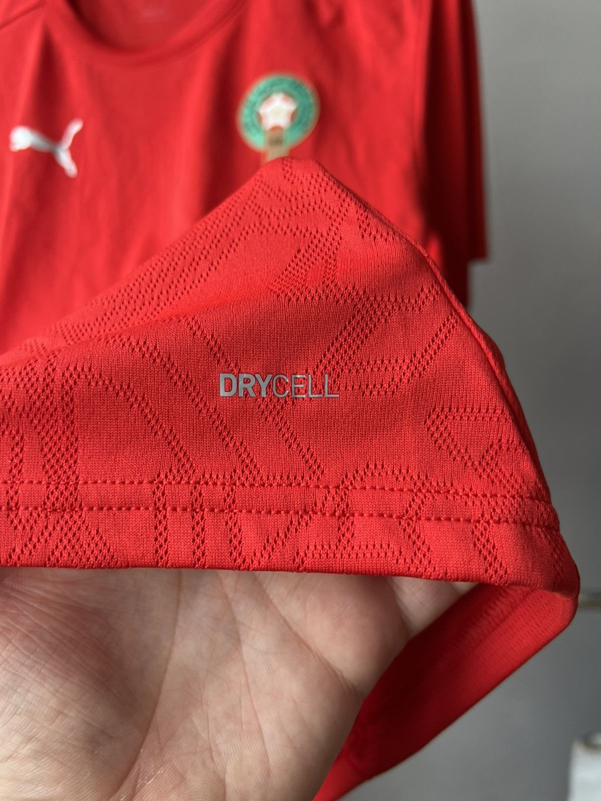 Puma 2025/26 MOROCCO TEAM TRAINING SOCCER JERSEY FOOTBALL SHIRT L Size US L / EU 52-54 / 3 - 11 Thumbnail