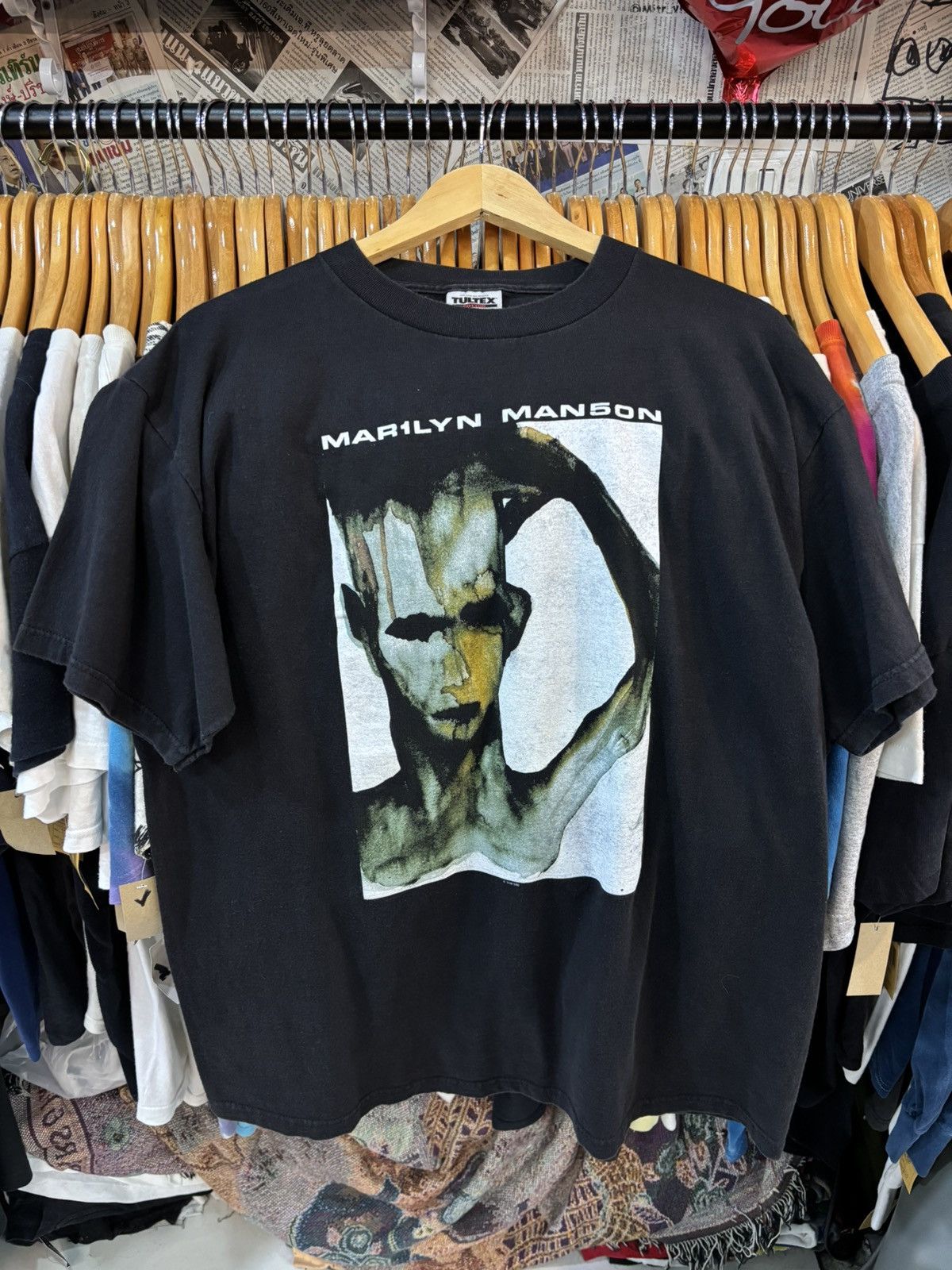 Other Marilyn Manson 1998 Size US XL / EU 56 / 4 - 1 Thumbnail